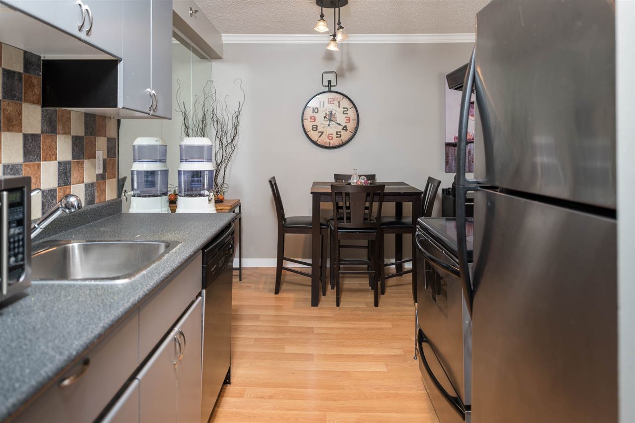 825-e-7th-avenue-mount-pleasant-ve-vancouver-east-04 at 207 - 825 E 7th Avenue, Mount Pleasant VE, Vancouver East 825-e-7th-avenue-mount-pleasant-ve-vancouver-east-04 at 207 - 825 E 7th Avenue, Mount Pleasant VE, Vancouver East