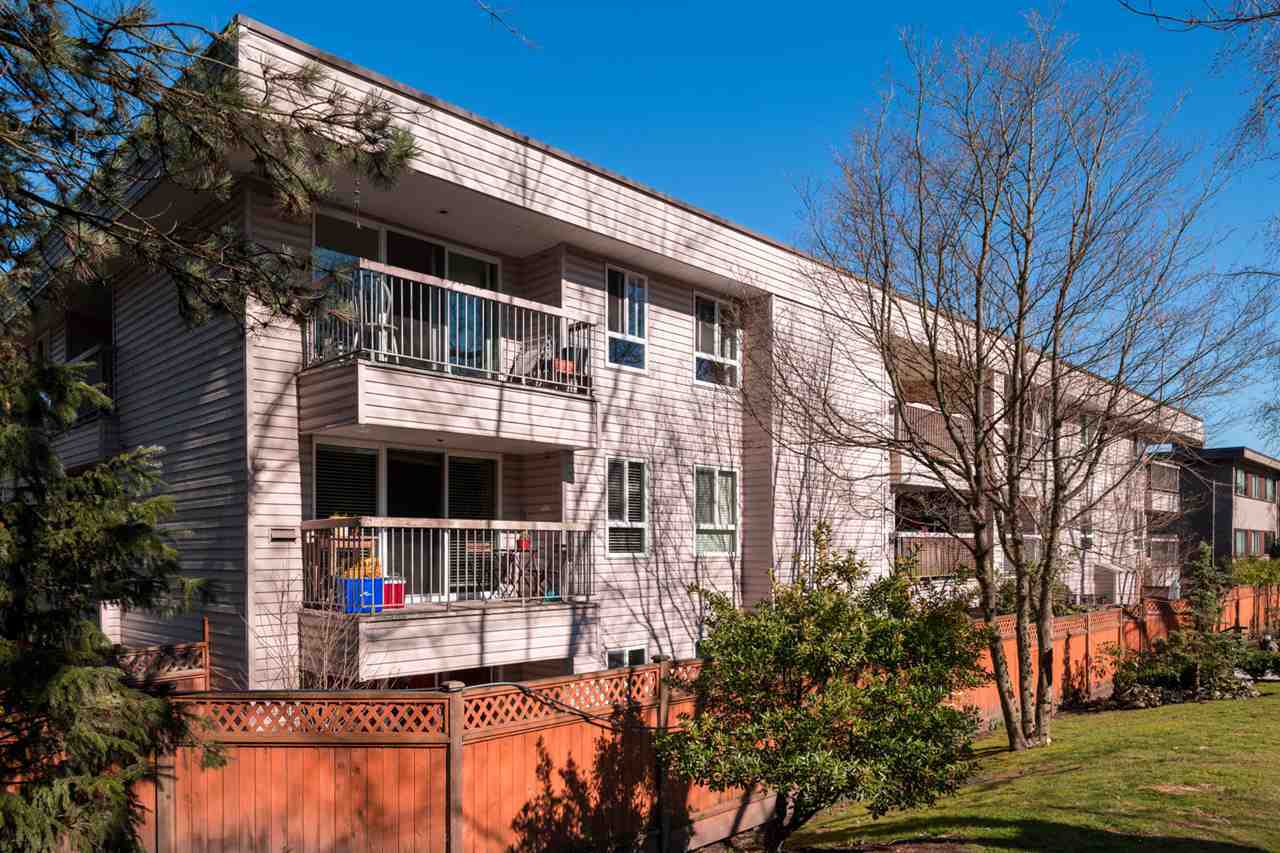 825-e-7th-avenue-mount-pleasant-ve-vancouver-east-09 at 207 - 825 E 7th Avenue, Mount Pleasant VE, Vancouver East 825-e-7th-avenue-mount-pleasant-ve-vancouver-east-09 at 207 - 825 E 7th Avenue, Mount Pleasant VE, Vancouver East