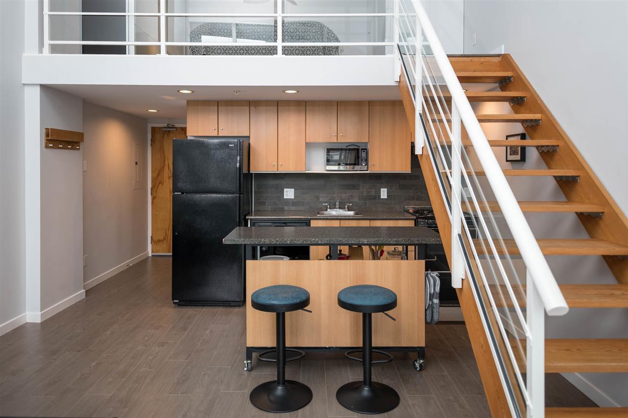 933-seymour-street-downtown-vw-vancouver-west-04 at 714 - 933 Seymour Street, Downtown VW, Vancouver West 933-seymour-street-downtown-vw-vancouver-west-04 at 714 - 933 Seymour Street, Downtown VW, Vancouver West