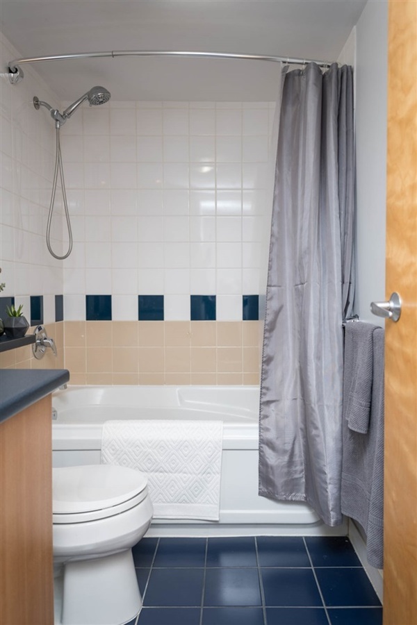 933-seymour-street-downtown-vw-vancouver-west-06 at 714 - 933 Seymour Street, Downtown VW, Vancouver West 933-seymour-street-downtown-vw-vancouver-west-06 at 714 - 933 Seymour Street, Downtown VW, Vancouver West