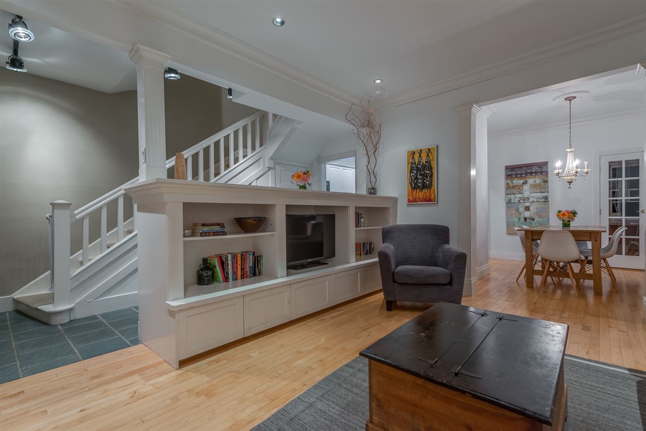 living-room at 238 W 5th Street, Lower Lonsdale, North Vancouver living-room at 238 W 5th Street, Lower Lonsdale, North Vancouver