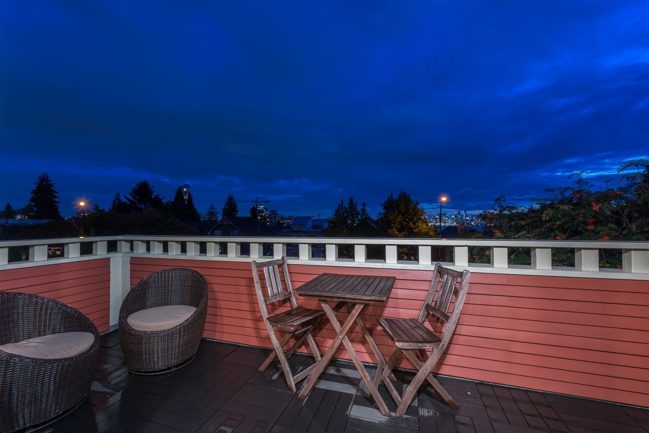 patio at 238 W 5th Street, Lower Lonsdale, North Vancouver patio at 238 W 5th Street, Lower Lonsdale, North Vancouver