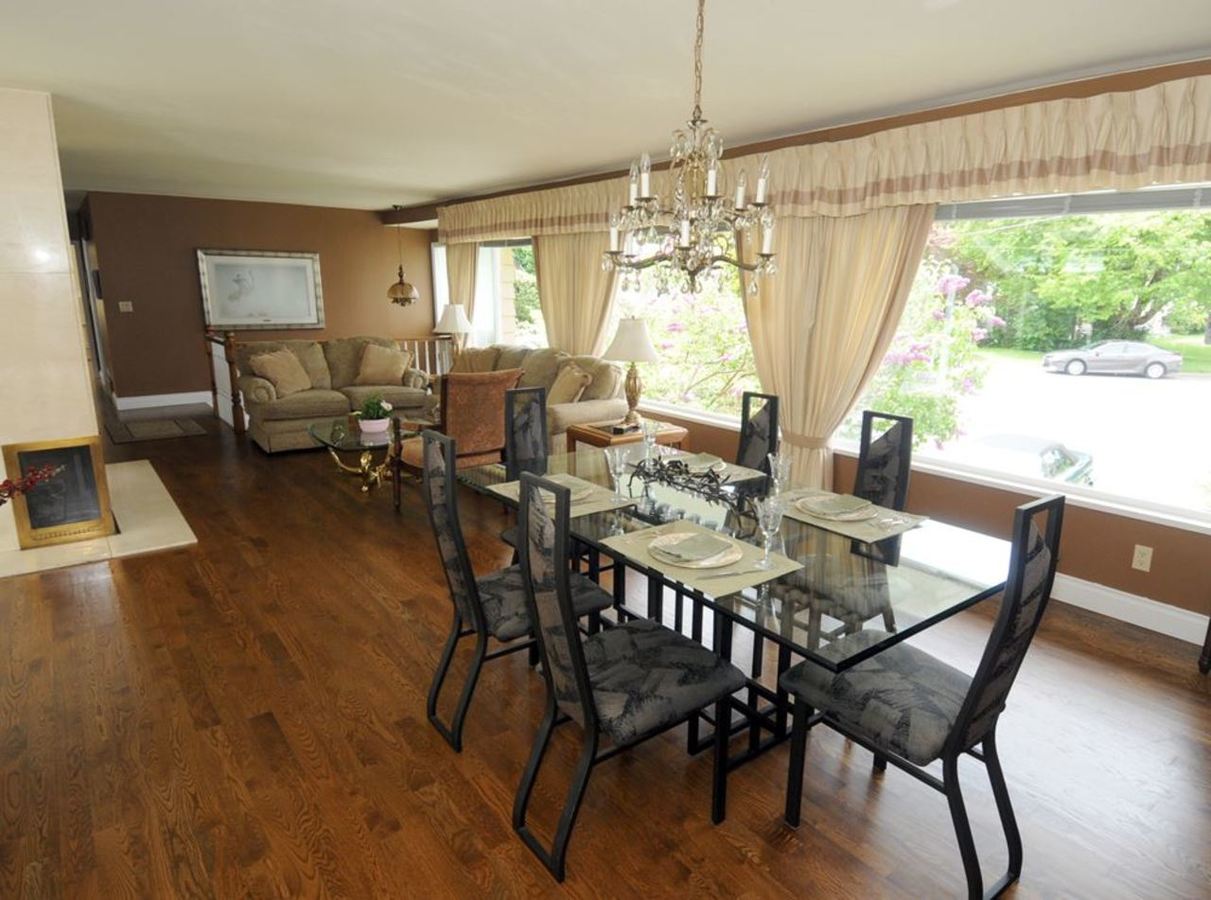 2644-poplynn-place-westlynn-north-vancouver-06 at 2644 Poplynn Place, Westlynn, North Vancouver 2644-poplynn-place-westlynn-north-vancouver-06 at 2644 Poplynn Place, Westlynn, North Vancouver