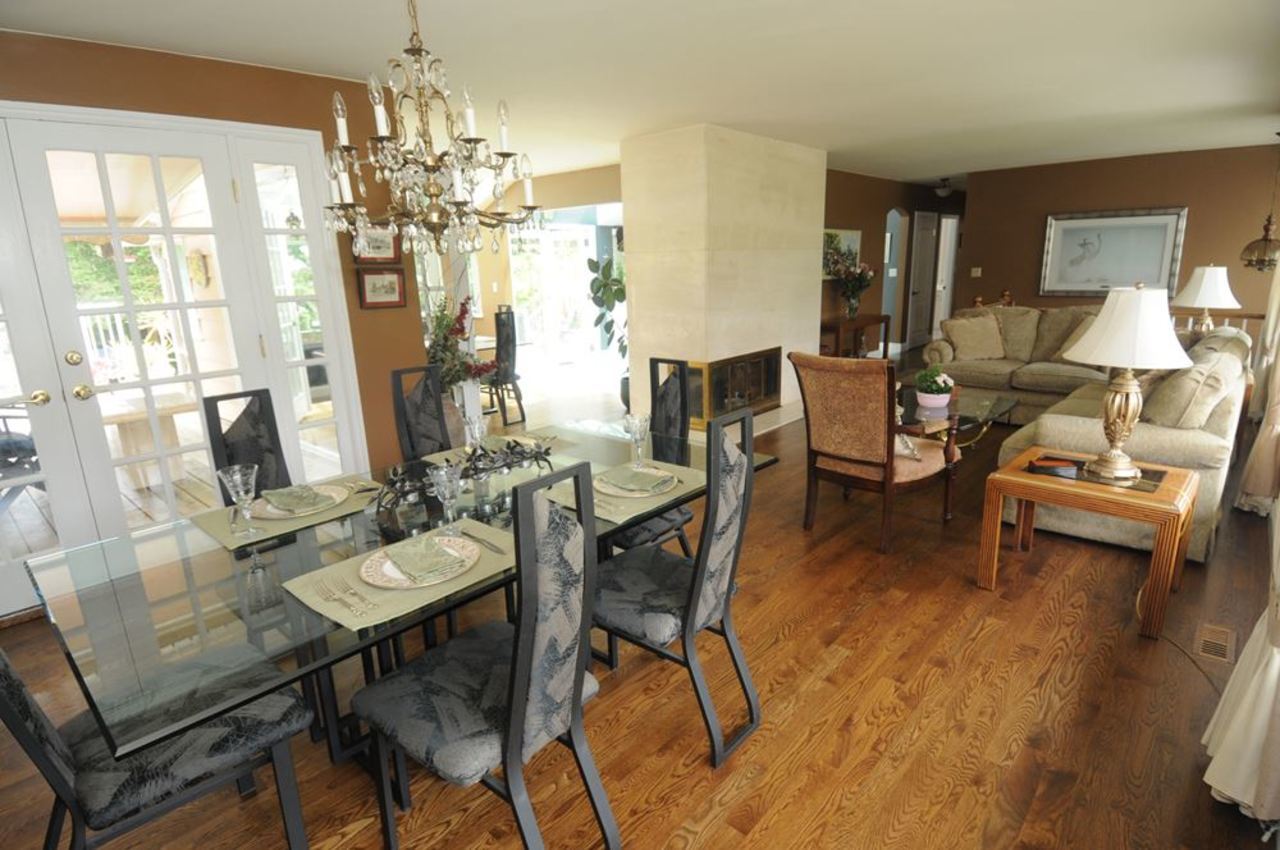 2644-poplynn-place-westlynn-north-vancouver-07 at 2644 Poplynn Place, Westlynn, North Vancouver 2644-poplynn-place-westlynn-north-vancouver-07 at 2644 Poplynn Place, Westlynn, North Vancouver