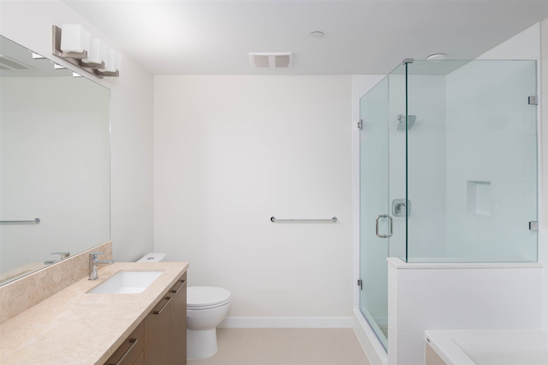 26-e-royal-avenue-fraserview-nw-new-westminster-10 at 405 - 26 E Royal Avenue, Fraserview NW, New Westminster 26-e-royal-avenue-fraserview-nw-new-westminster-10 at 405 - 26 E Royal Avenue, Fraserview NW, New Westminster