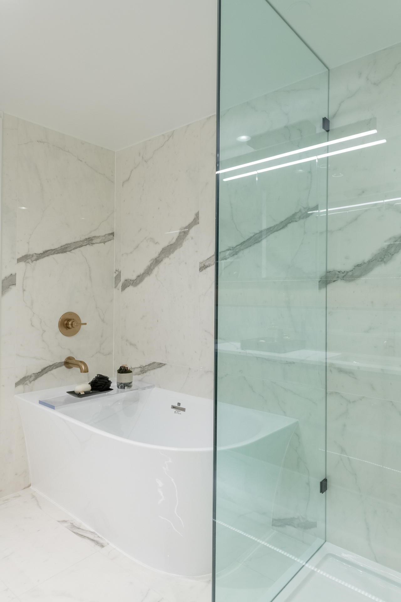 191008-173 at 403 - 458 W 63rd Avenue, Marpole, Vancouver West 191008-173 at 403 - 458 W 63rd Avenue, Marpole, Vancouver West