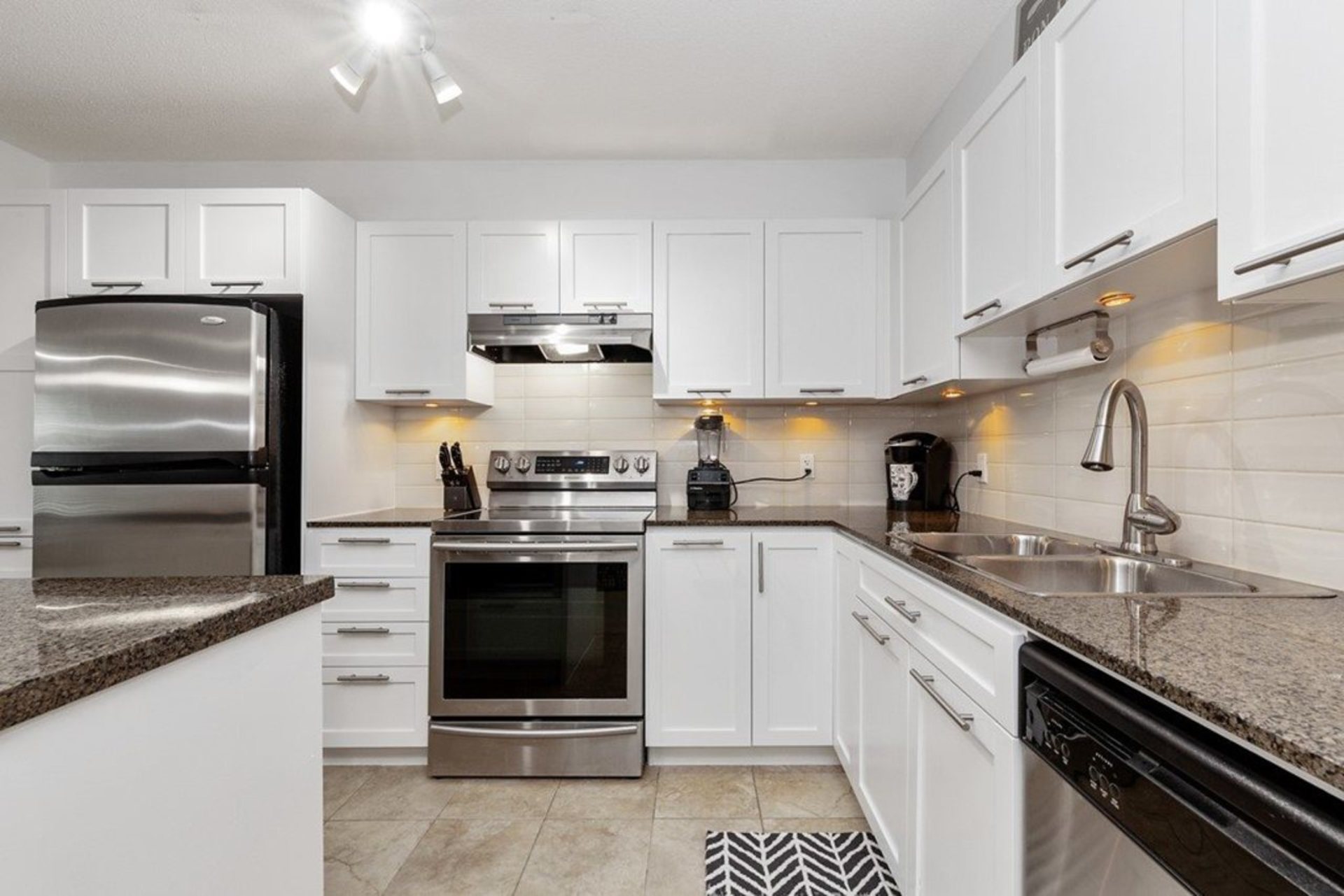 126 - 19677 Meadow Gardens Way, North Meadows PI, Pitt Meadows 