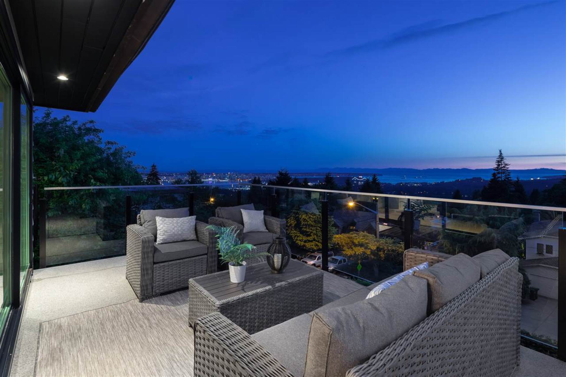 3961-st-pauls-avenue-upper-lonsdale-north-vancouver-35 at 3961 St. Pauls Avenue, Upper Lonsdale, North Vancouver 3961-st-pauls-avenue-upper-lonsdale-north-vancouver-35 at 3961 St. Pauls Avenue, Upper Lonsdale, North Vancouver