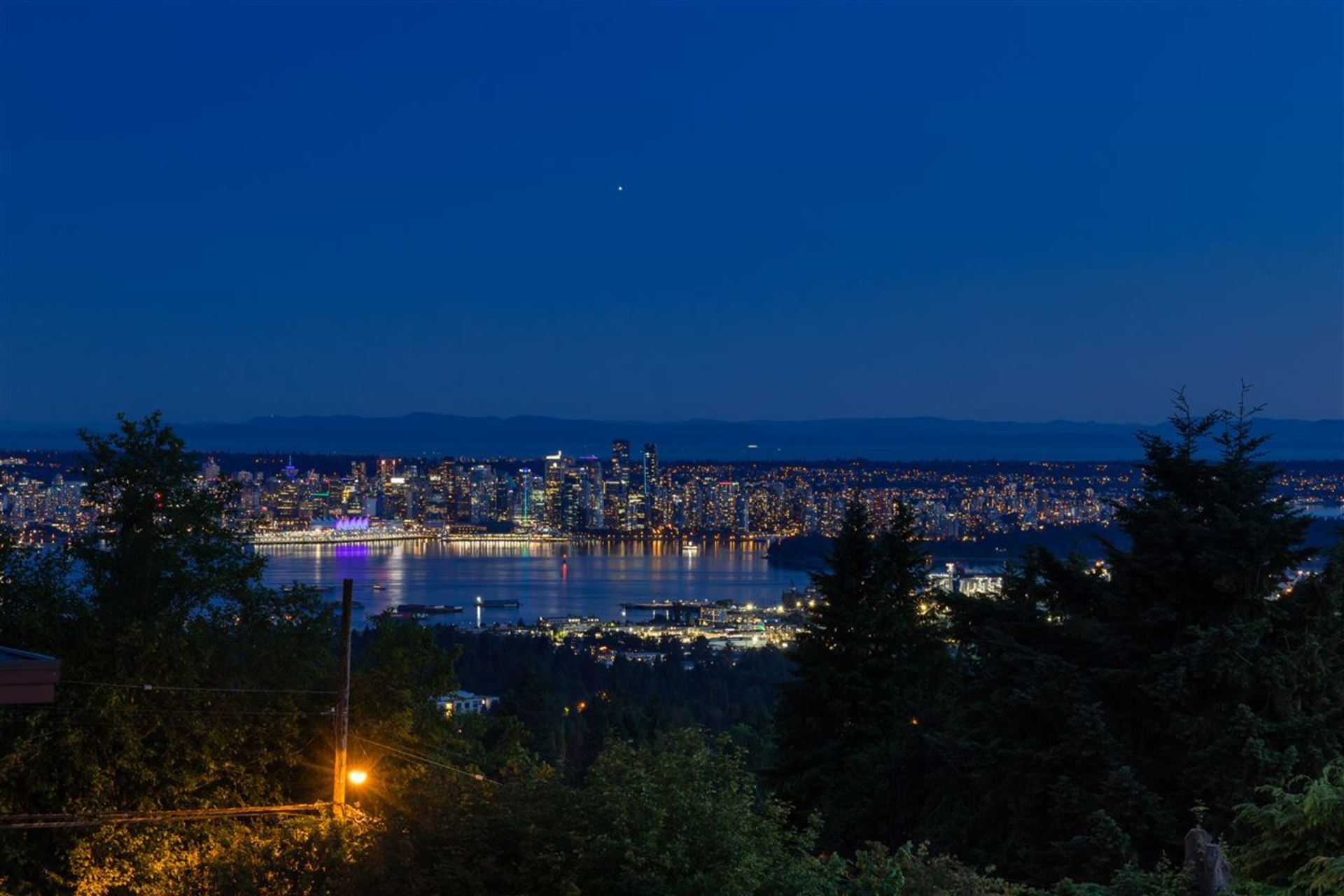 3961-st-pauls-avenue-upper-lonsdale-north-vancouver-37 at 3961 St. Pauls Avenue, Upper Lonsdale, North Vancouver 3961-st-pauls-avenue-upper-lonsdale-north-vancouver-37 at 3961 St. Pauls Avenue, Upper Lonsdale, North Vancouver