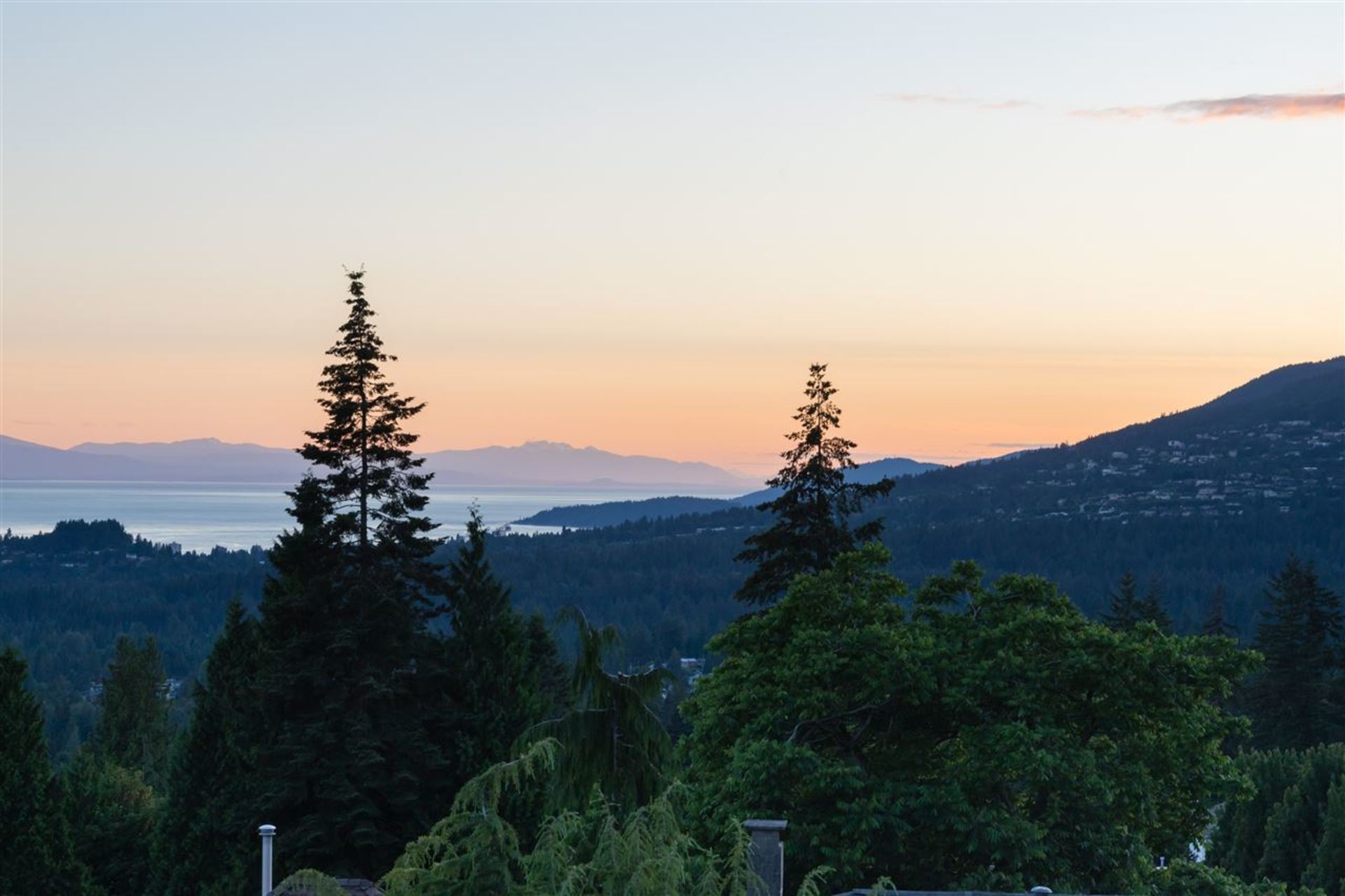 3961-st-pauls-avenue-upper-lonsdale-north-vancouver-40 at 3961 St. Pauls Avenue, Upper Lonsdale, North Vancouver 3961-st-pauls-avenue-upper-lonsdale-north-vancouver-40 at 3961 St. Pauls Avenue, Upper Lonsdale, North Vancouver