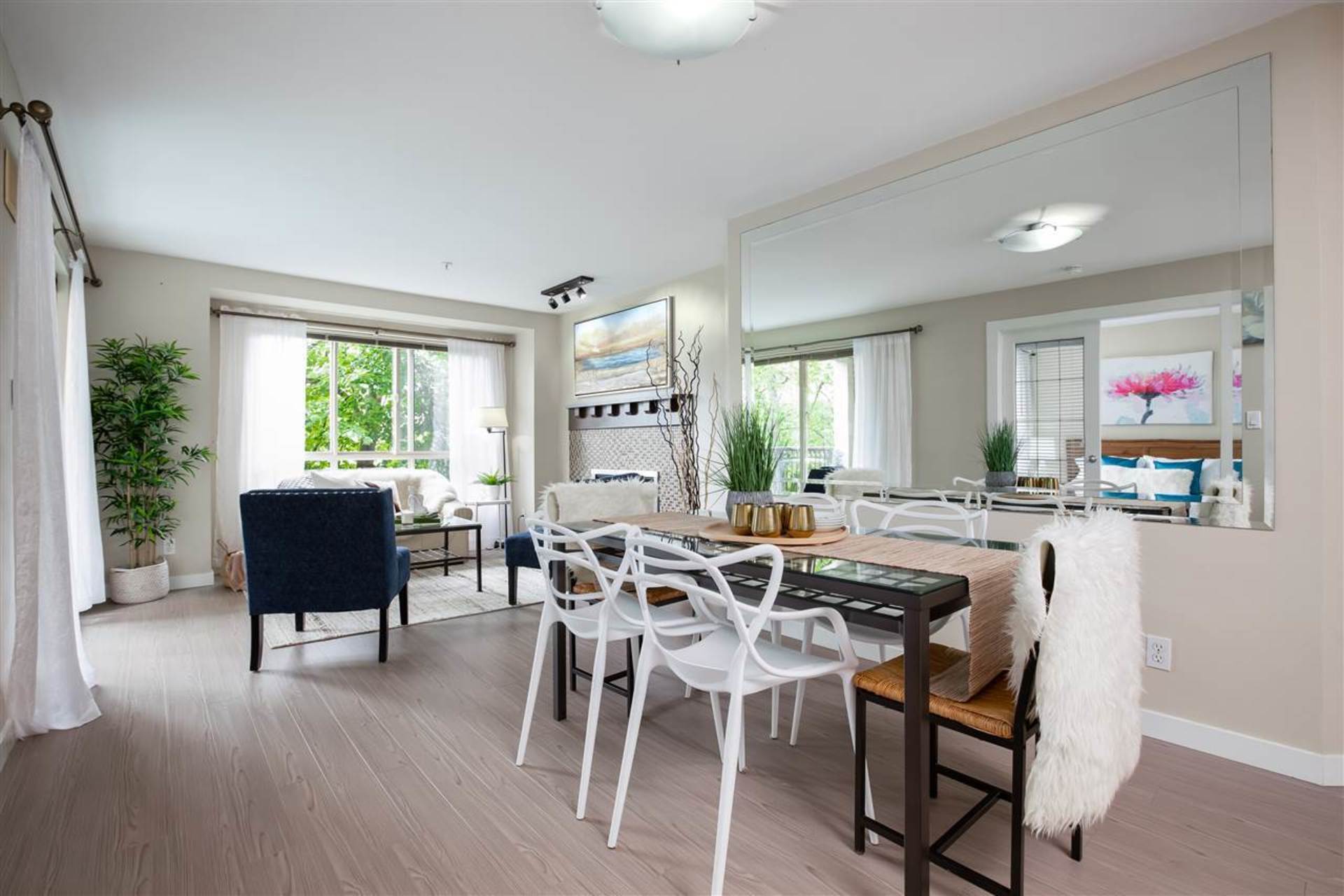 150-w-22nd-street-central-lonsdale-north-vancouver-05 at 411 - 150 W 22nd Street, Central Lonsdale, North Vancouver 150-w-22nd-street-central-lonsdale-north-vancouver-05 at 411 - 150 W 22nd Street, Central Lonsdale, North Vancouver