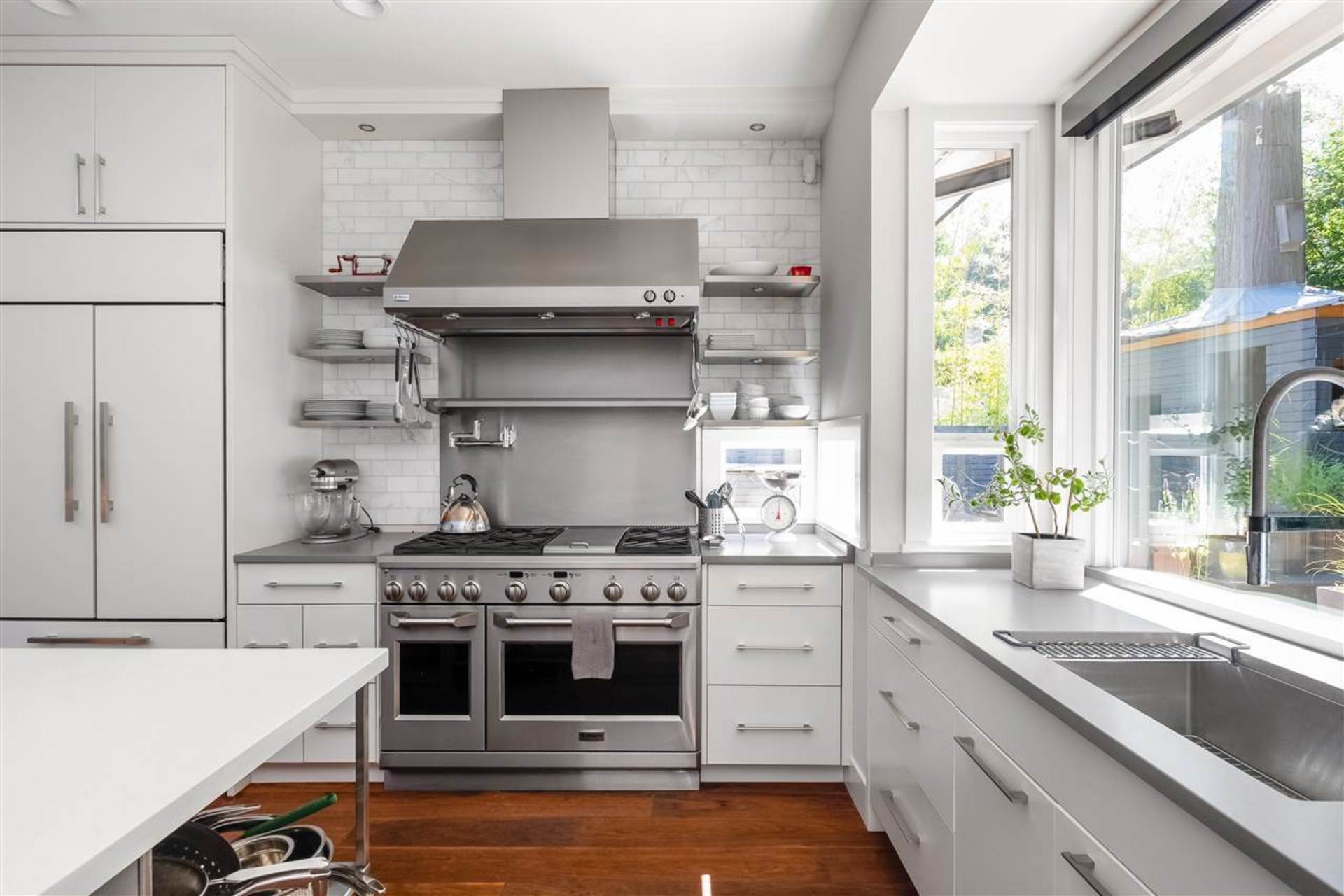 3017-brookridge-drive-edgemont-north-vancouver-02 at 3017 Brookridge Drive, Edgemont, North Vancouver 3017-brookridge-drive-edgemont-north-vancouver-02 at 3017 Brookridge Drive, Edgemont, North Vancouver