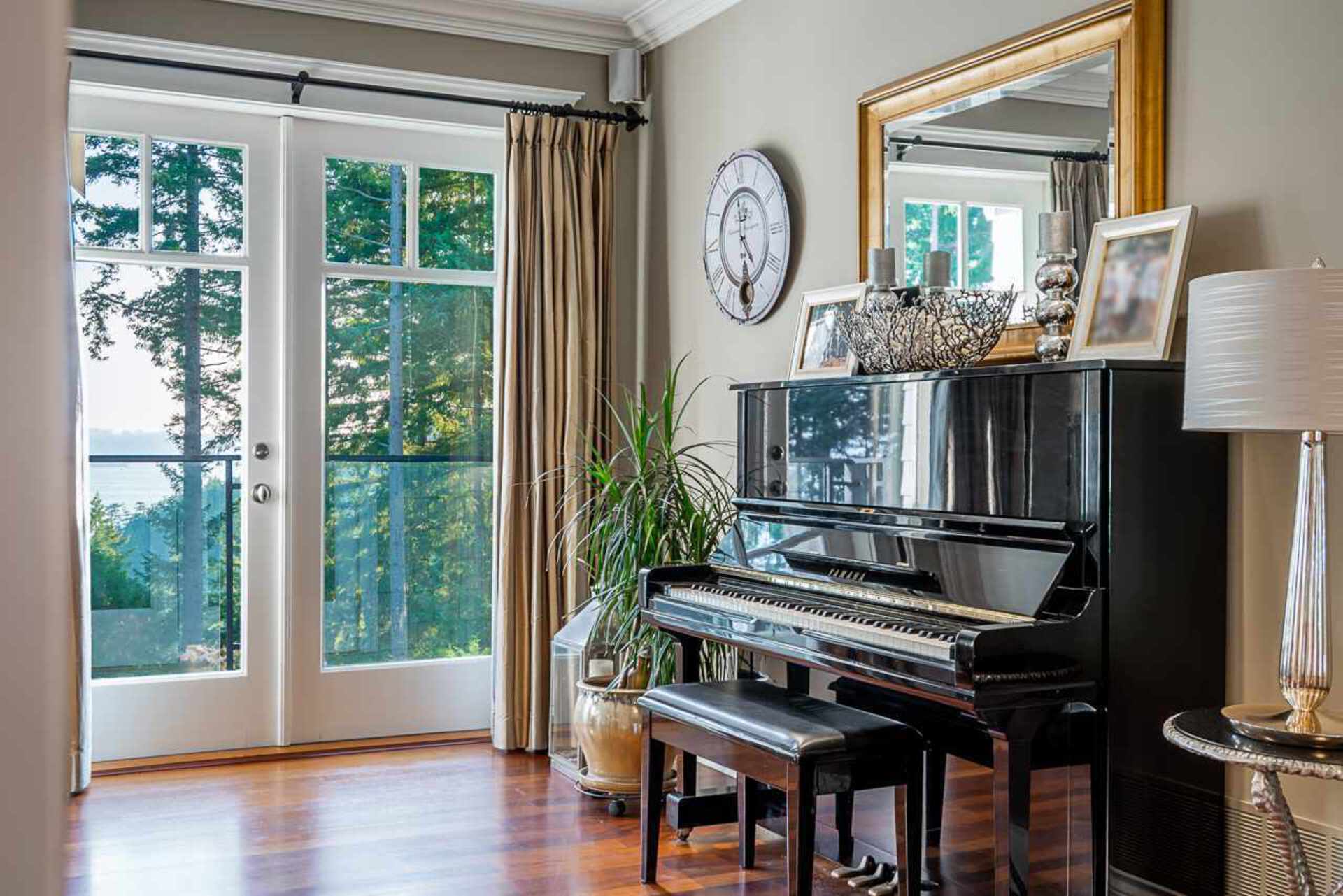 4638-decourcy-court-caulfeild-west-vancouver-05 at 4638 Decourcy Court, Caulfeild, West Vancouver 4638-decourcy-court-caulfeild-west-vancouver-05 at 4638 Decourcy Court, Caulfeild, West Vancouver