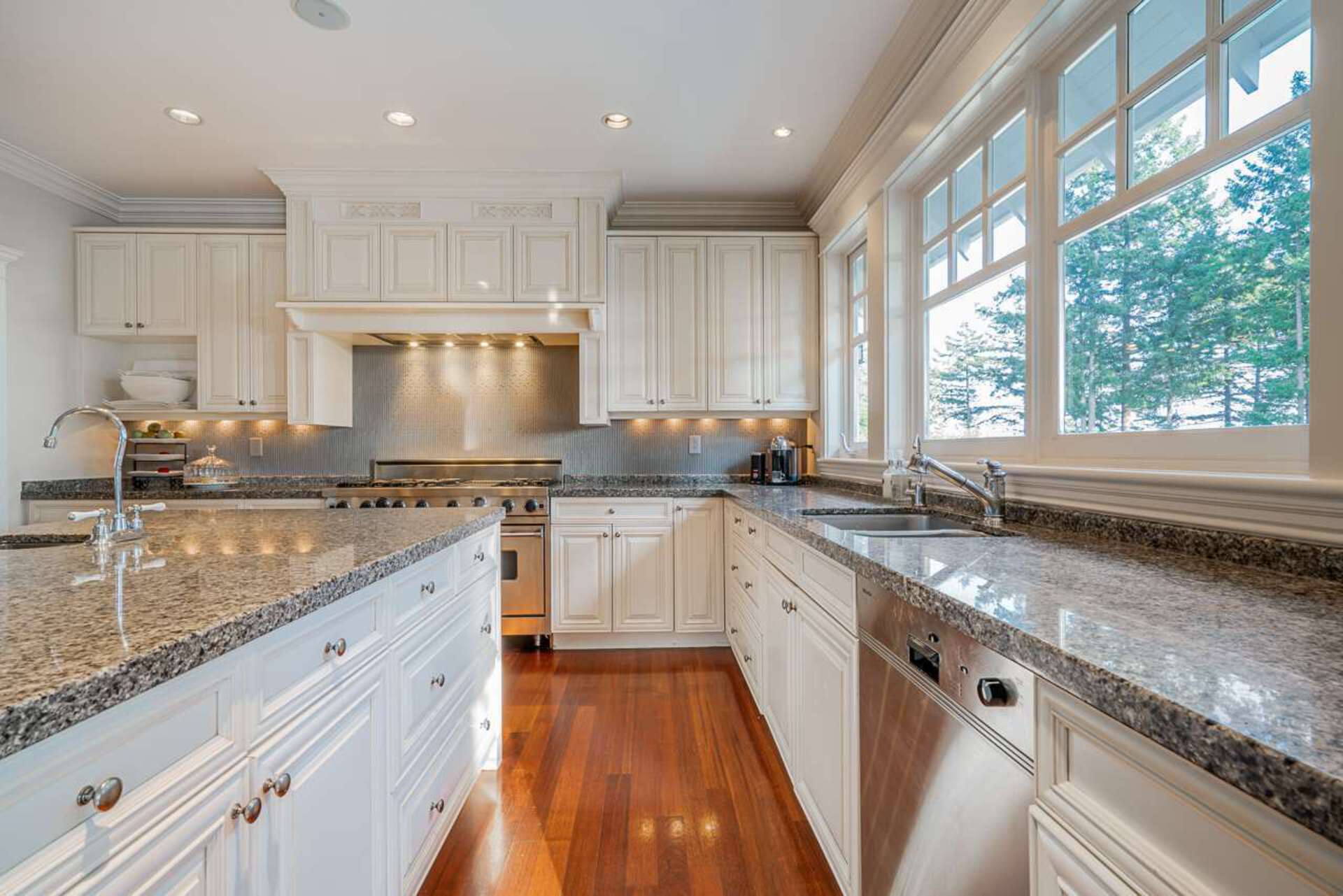 4638-decourcy-court-caulfeild-west-vancouver-11 at 4638 Decourcy Court, Caulfeild, West Vancouver 4638-decourcy-court-caulfeild-west-vancouver-11 at 4638 Decourcy Court, Caulfeild, West Vancouver