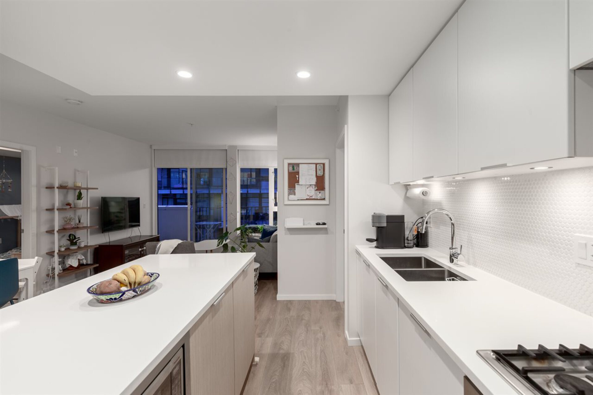 5085-main-street-main-vancouver-east-04 at 507 - 5085 Main Street, Main, Vancouver East 5085-main-street-main-vancouver-east-04 at 507 - 5085 Main Street, Main, Vancouver East