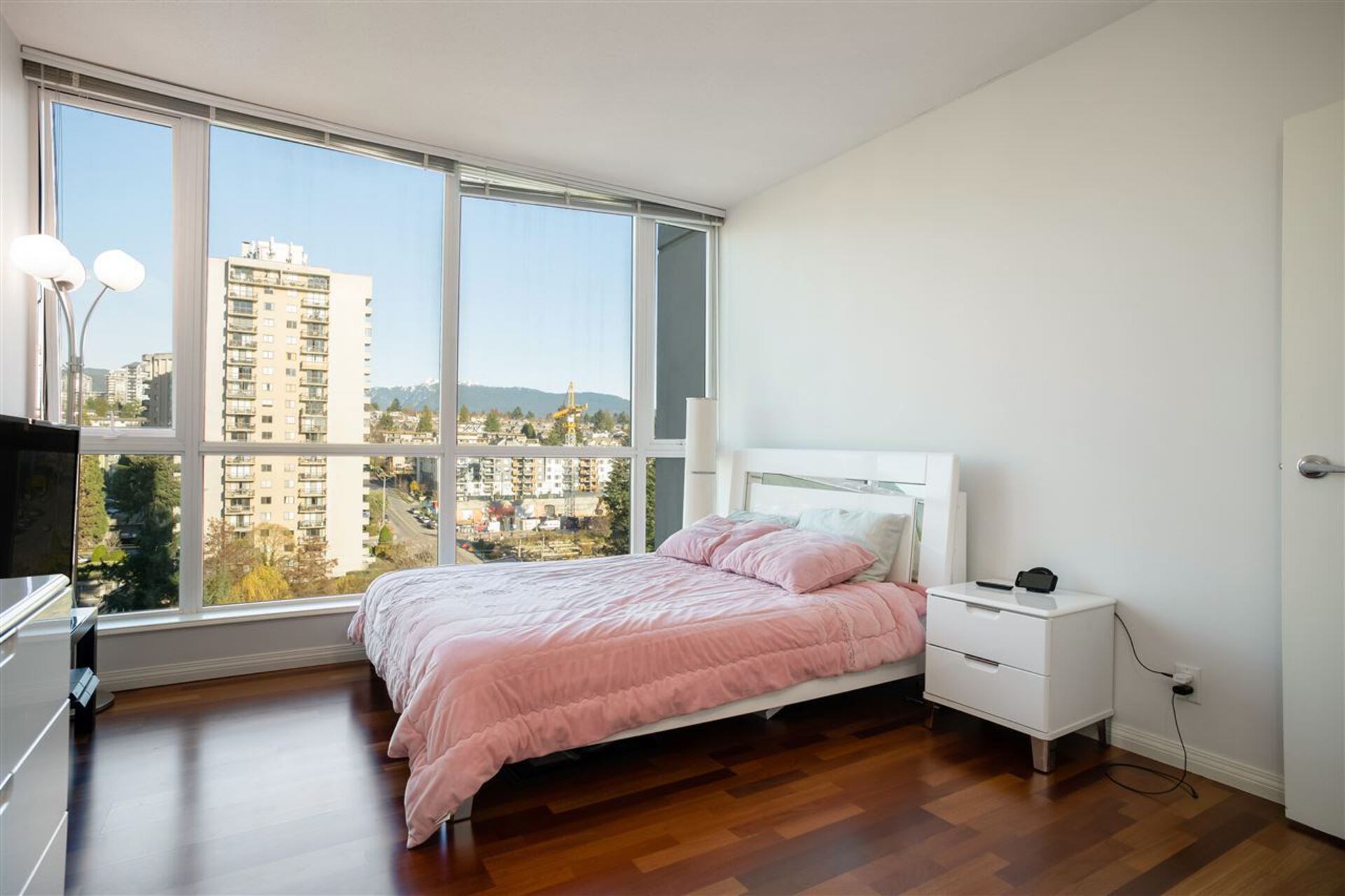 188-e-esplanade-street-lower-lonsdale-north-vancouver-09 at 1601 - 188 E Esplanade Street, Lower Lonsdale, North Vancouver 188-e-esplanade-street-lower-lonsdale-north-vancouver-09 at 1601 - 188 E Esplanade Street, Lower Lonsdale, North Vancouver