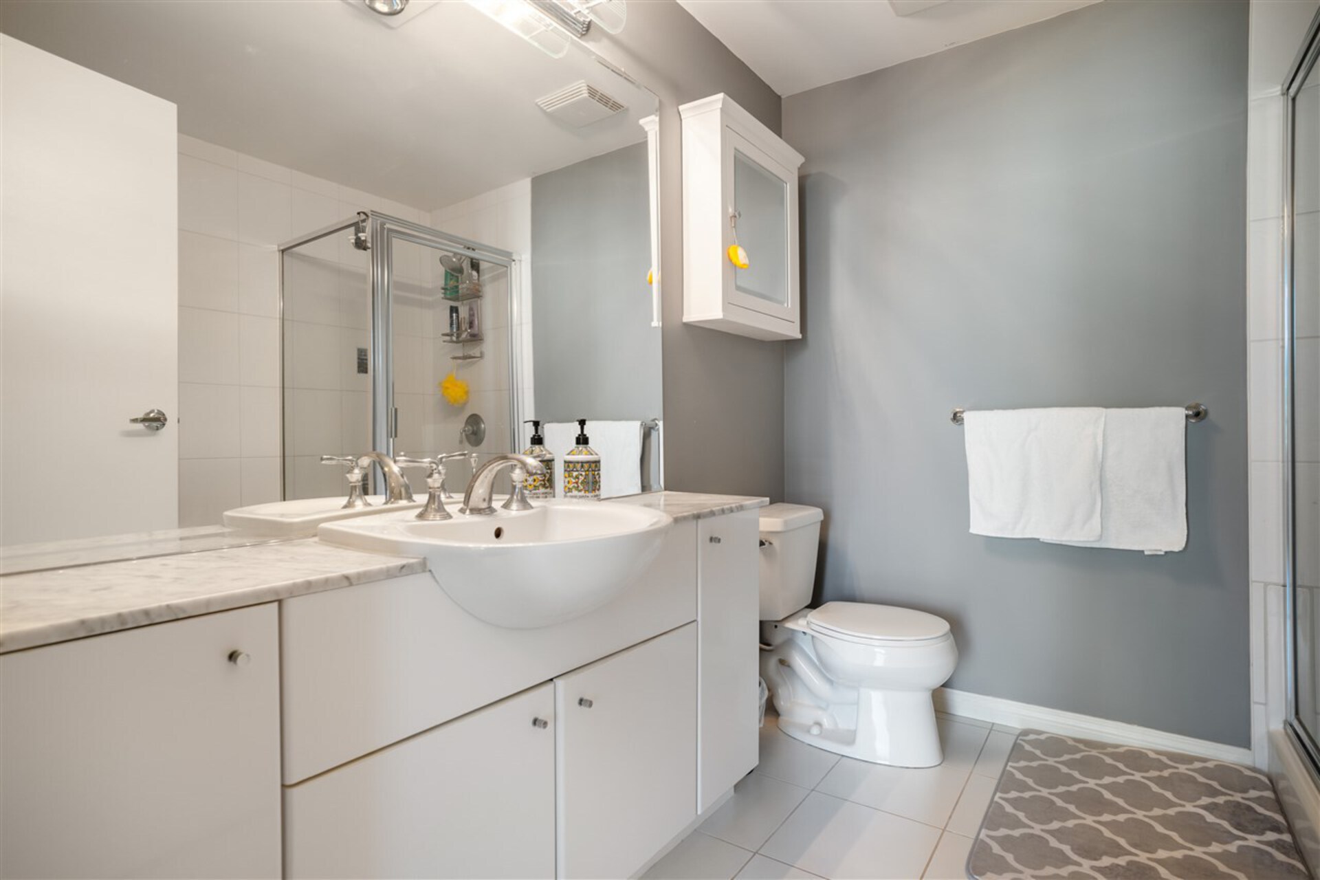 188-e-esplanade-street-lower-lonsdale-north-vancouver-11 at 1601 - 188 E Esplanade Street, Lower Lonsdale, North Vancouver 188-e-esplanade-street-lower-lonsdale-north-vancouver-11 at 1601 - 188 E Esplanade Street, Lower Lonsdale, North Vancouver