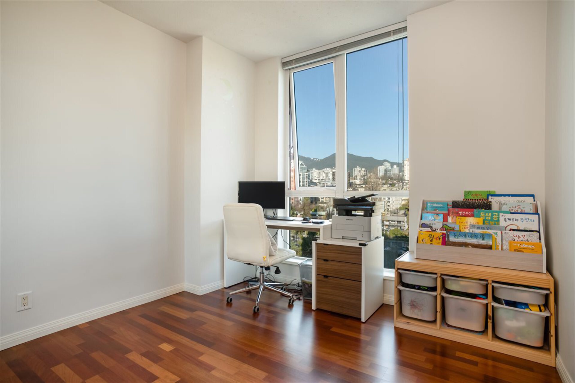 188-e-esplanade-street-lower-lonsdale-north-vancouver-12 at 1601 - 188 E Esplanade Street, Lower Lonsdale, North Vancouver 188-e-esplanade-street-lower-lonsdale-north-vancouver-12 at 1601 - 188 E Esplanade Street, Lower Lonsdale, North Vancouver