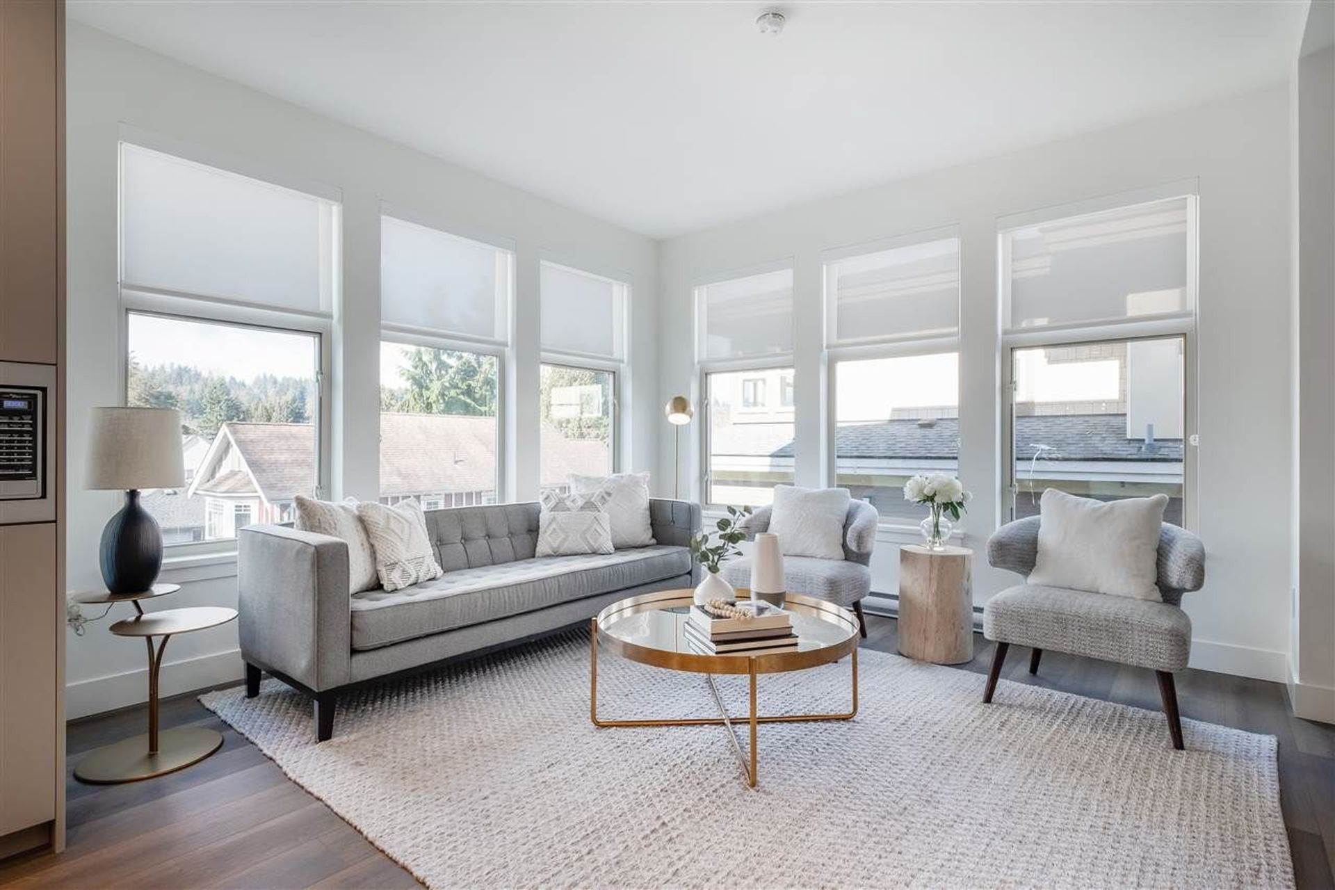 2317 St. Johns Street, Port Moody Centre, Port Moody by Miller Wark Real Estate Team 2317 St. Johns Street, Port Moody Centre, Port Moody