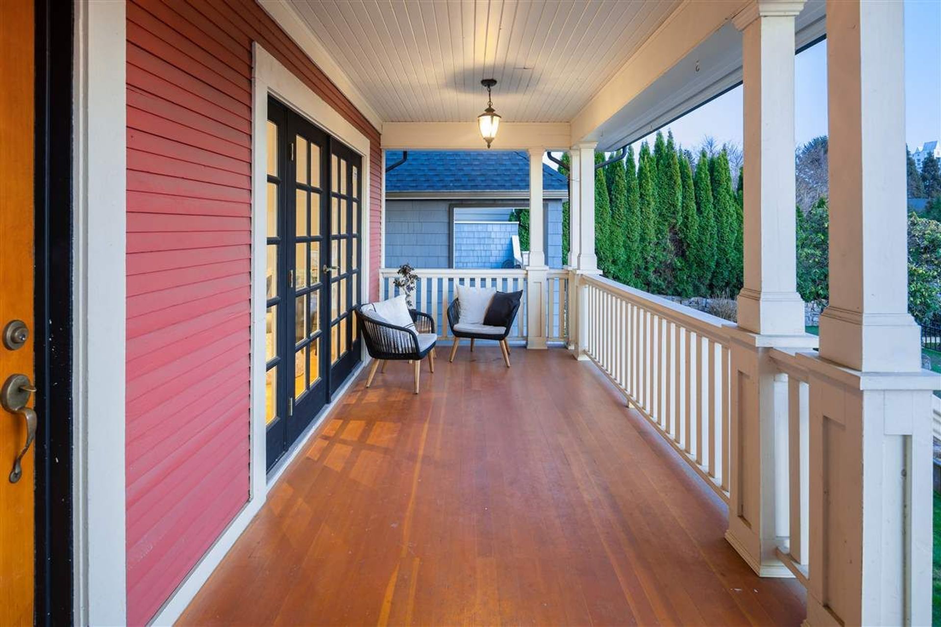 238-w-5th-street-lower-lonsdale-north-vancouver-02 at 238 W 5th Street, Lower Lonsdale, North Vancouver 238-w-5th-street-lower-lonsdale-north-vancouver-02 at 238 W 5th Street, Lower Lonsdale, North Vancouver