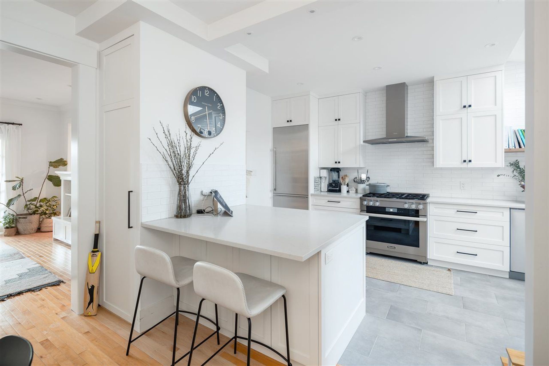 238-w-5th-street-lower-lonsdale-north-vancouver-04 at 238 W 5th Street, Lower Lonsdale, North Vancouver 238-w-5th-street-lower-lonsdale-north-vancouver-04 at 238 W 5th Street, Lower Lonsdale, North Vancouver