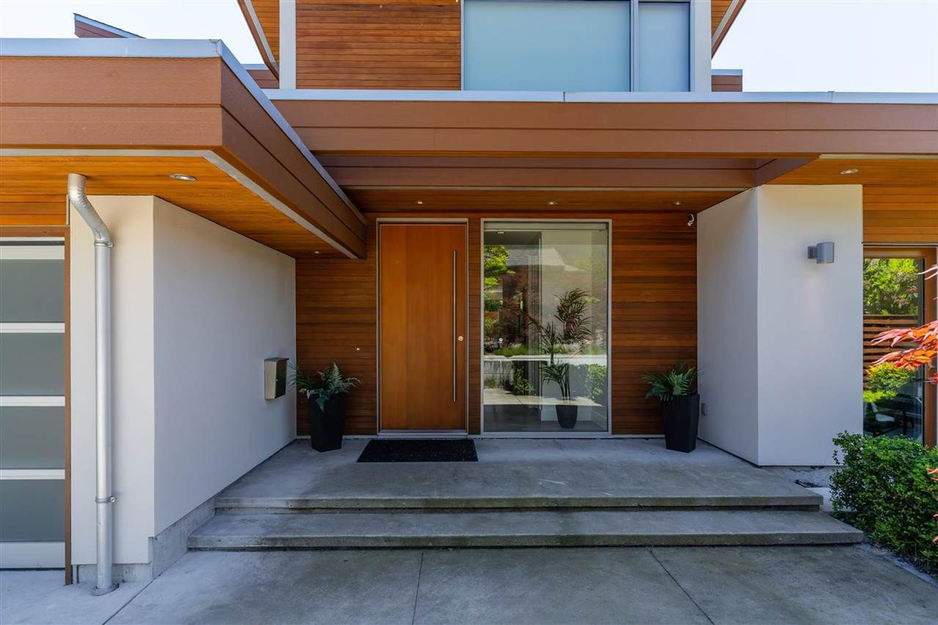 907-kennedy-avenue-edgemont-north-vancouver-02 at 907 Kennedy Avenue, Edgemont, North Vancouver 907-kennedy-avenue-edgemont-north-vancouver-02 at 907 Kennedy Avenue, Edgemont, North Vancouver