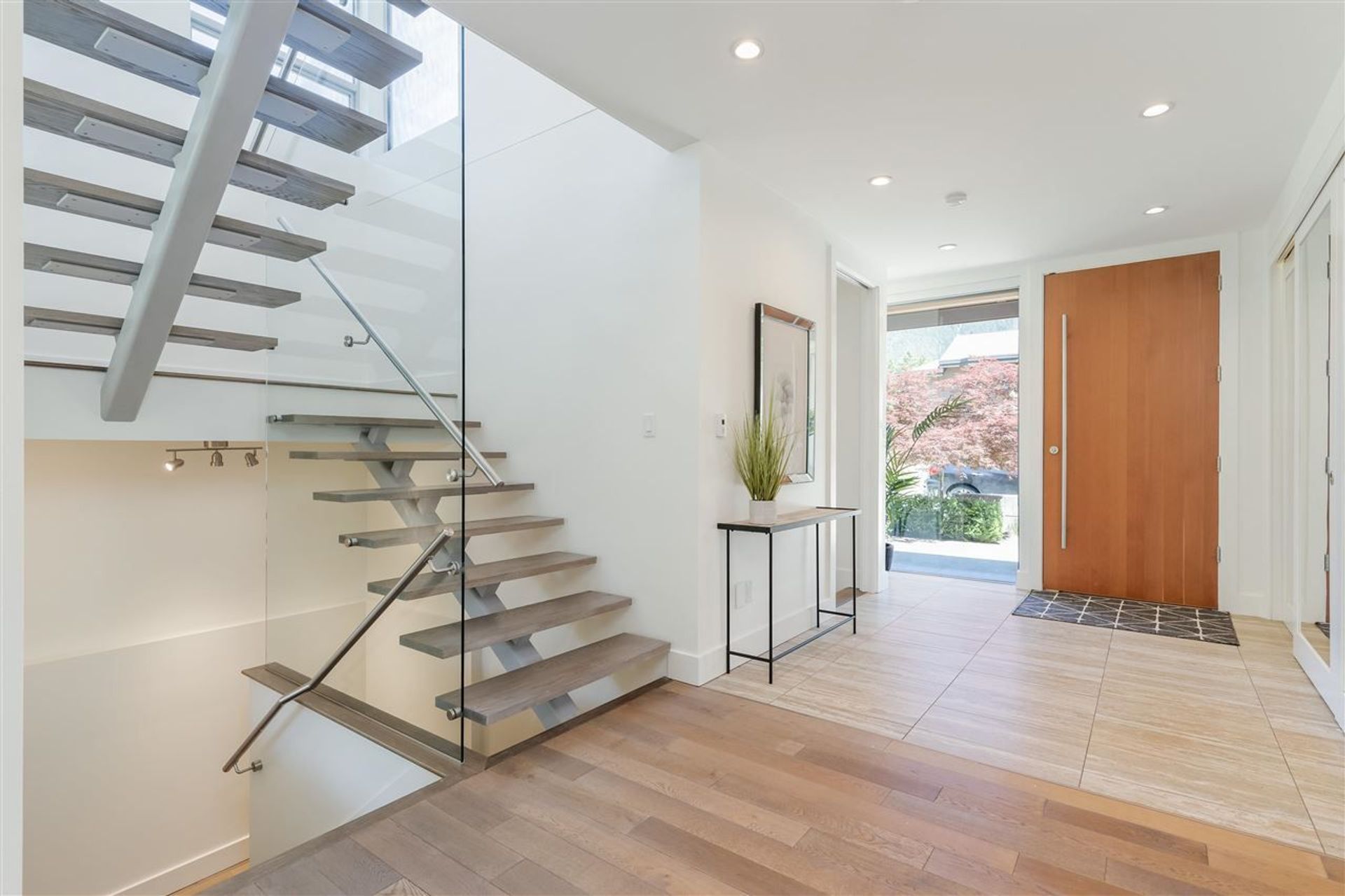 907-kennedy-avenue-edgemont-north-vancouver-04 at 907 Kennedy Avenue, Edgemont, North Vancouver 907-kennedy-avenue-edgemont-north-vancouver-04 at 907 Kennedy Avenue, Edgemont, North Vancouver