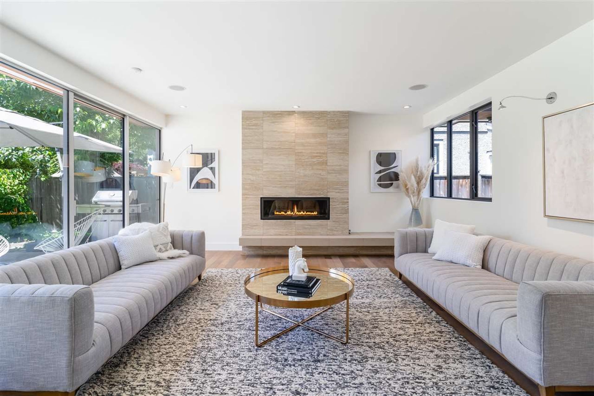 907-kennedy-avenue-edgemont-north-vancouver-05 at 907 Kennedy Avenue, Edgemont, North Vancouver 907-kennedy-avenue-edgemont-north-vancouver-05 at 907 Kennedy Avenue, Edgemont, North Vancouver