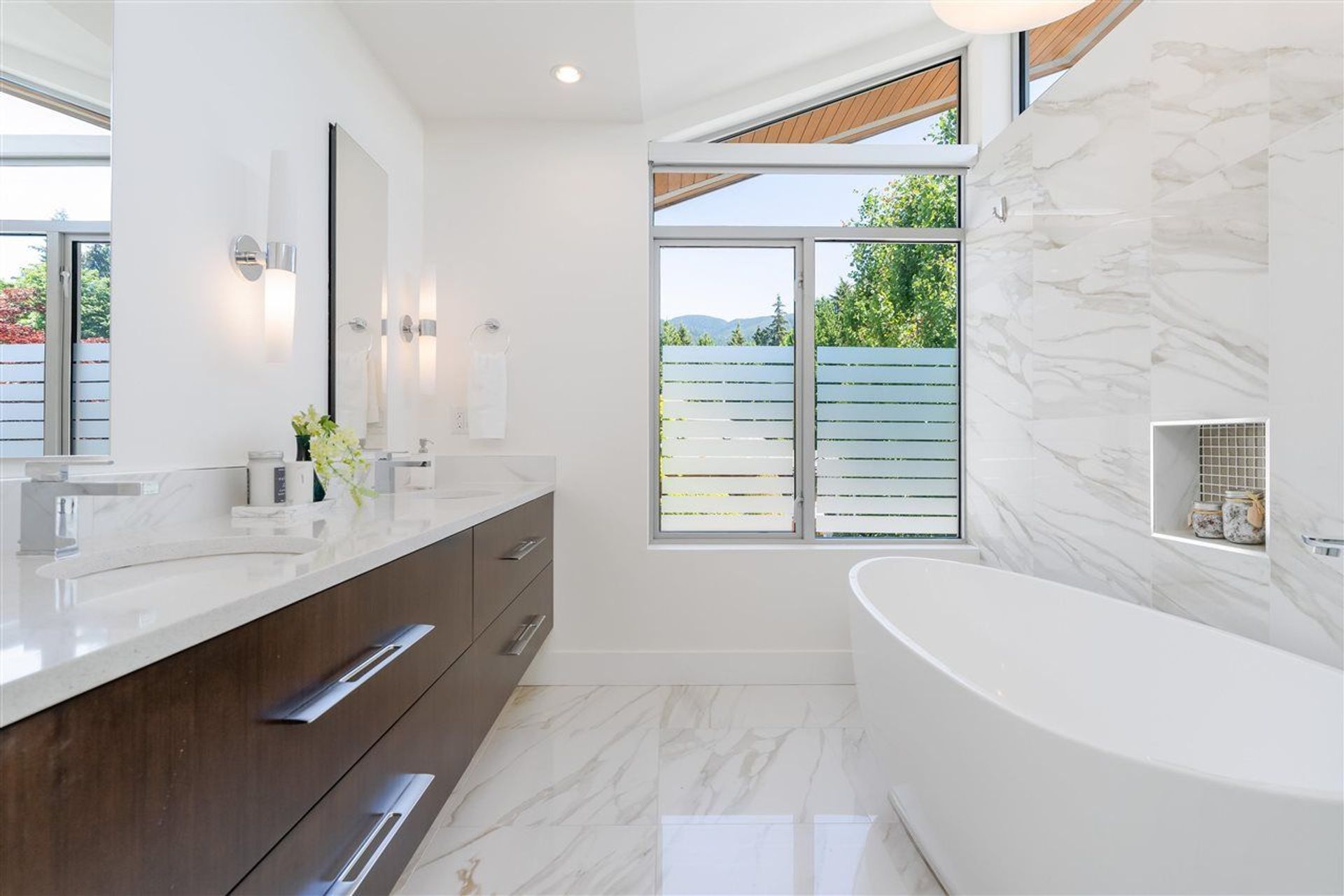 907-kennedy-avenue-edgemont-north-vancouver-19 at 907 Kennedy Avenue, Edgemont, North Vancouver 907-kennedy-avenue-edgemont-north-vancouver-19 at 907 Kennedy Avenue, Edgemont, North Vancouver