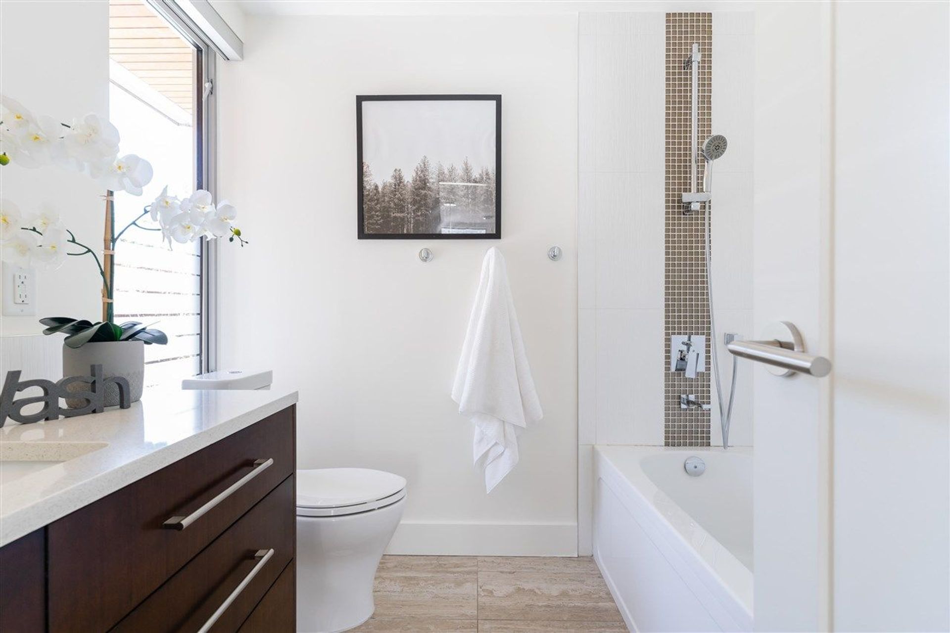 907-kennedy-avenue-edgemont-north-vancouver-24 at 907 Kennedy Avenue, Edgemont, North Vancouver 907-kennedy-avenue-edgemont-north-vancouver-24 at 907 Kennedy Avenue, Edgemont, North Vancouver