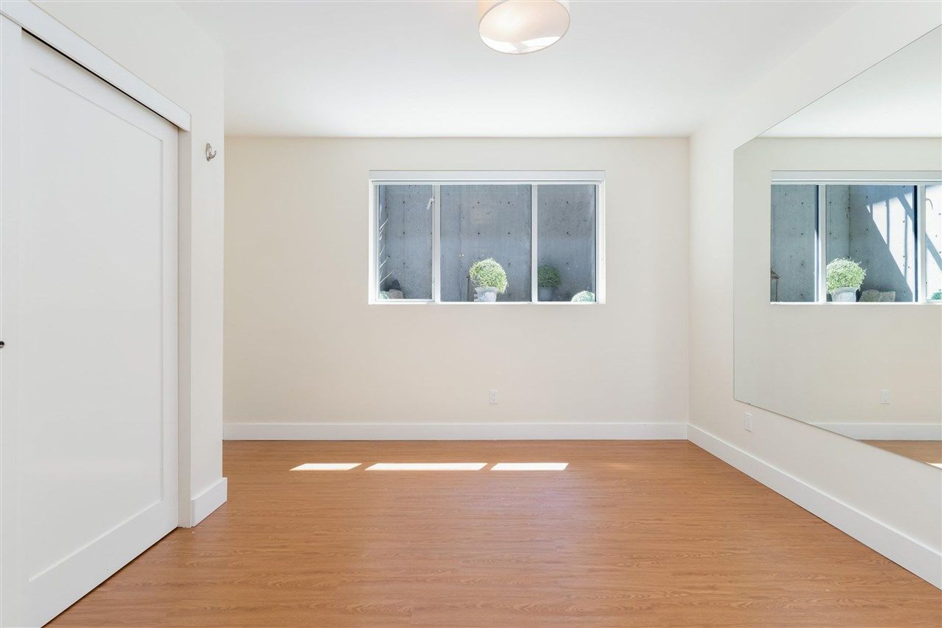 907-kennedy-avenue-edgemont-north-vancouver-33 at 907 Kennedy Avenue, Edgemont, North Vancouver 907-kennedy-avenue-edgemont-north-vancouver-33 at 907 Kennedy Avenue, Edgemont, North Vancouver