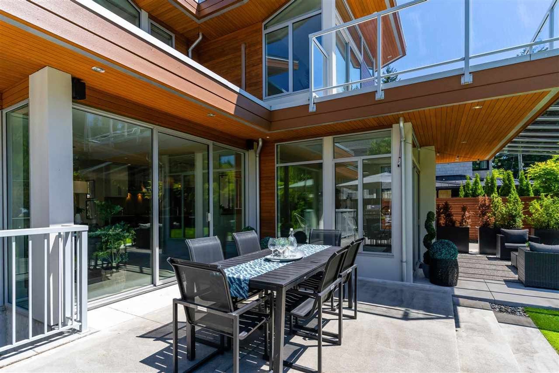 907-kennedy-avenue-edgemont-north-vancouver-36 at 907 Kennedy Avenue, Edgemont, North Vancouver 907-kennedy-avenue-edgemont-north-vancouver-36 at 907 Kennedy Avenue, Edgemont, North Vancouver