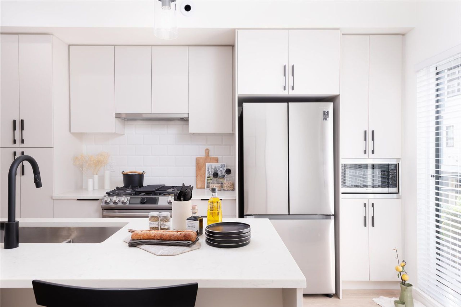 2805 St. George Street, Port Moody Centre, Port Moody  by Miller Wark Real Estate Team 2805 St. George Street, Port Moody Centre, Port Moody