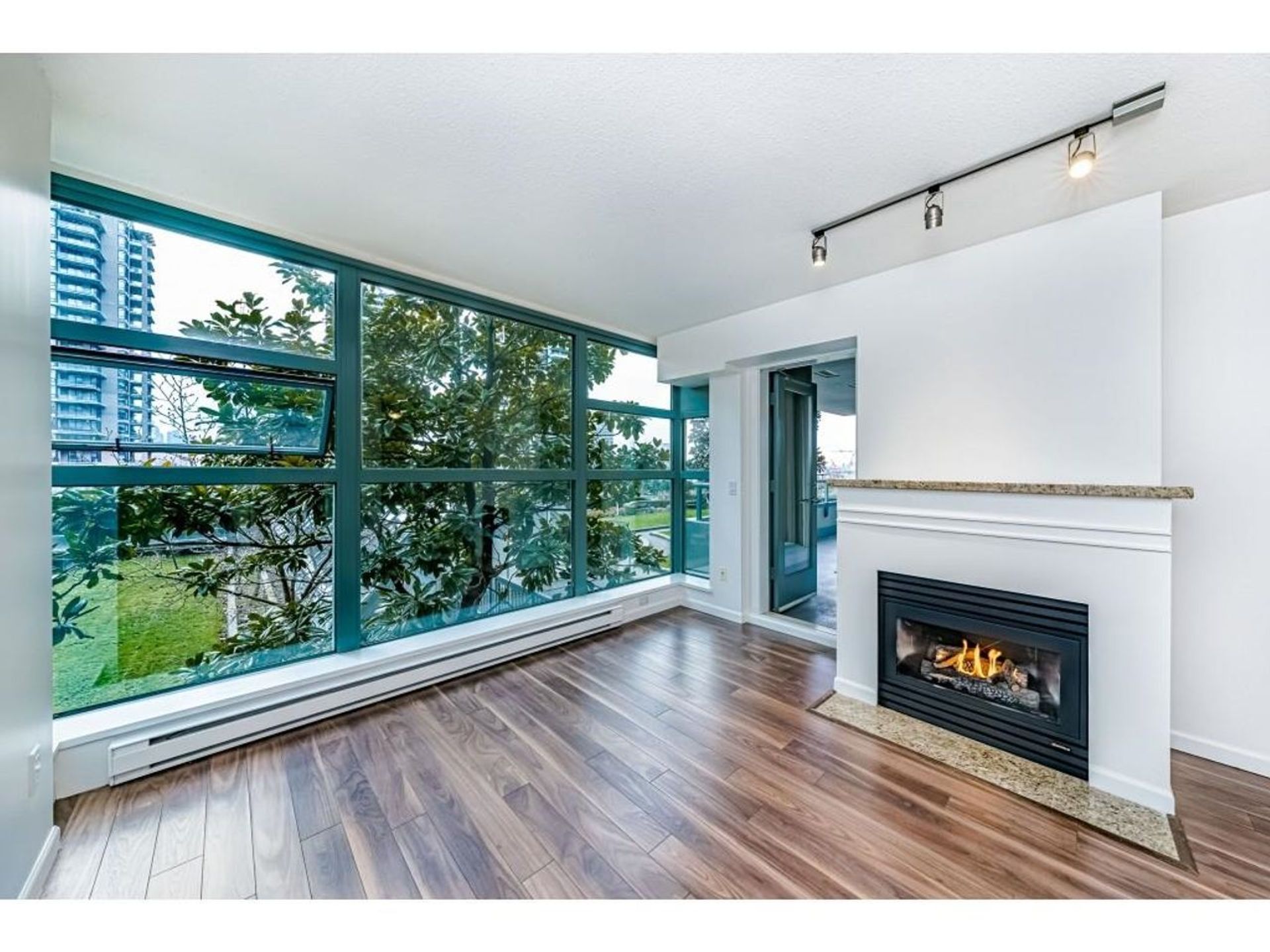 4398-buchanan-street-brentwood-park-burnaby-north-06 at 402 - 4398 Buchanan Street, Brentwood Park, Burnaby North 4398-buchanan-street-brentwood-park-burnaby-north-06 at 402 - 4398 Buchanan Street, Brentwood Park, Burnaby North