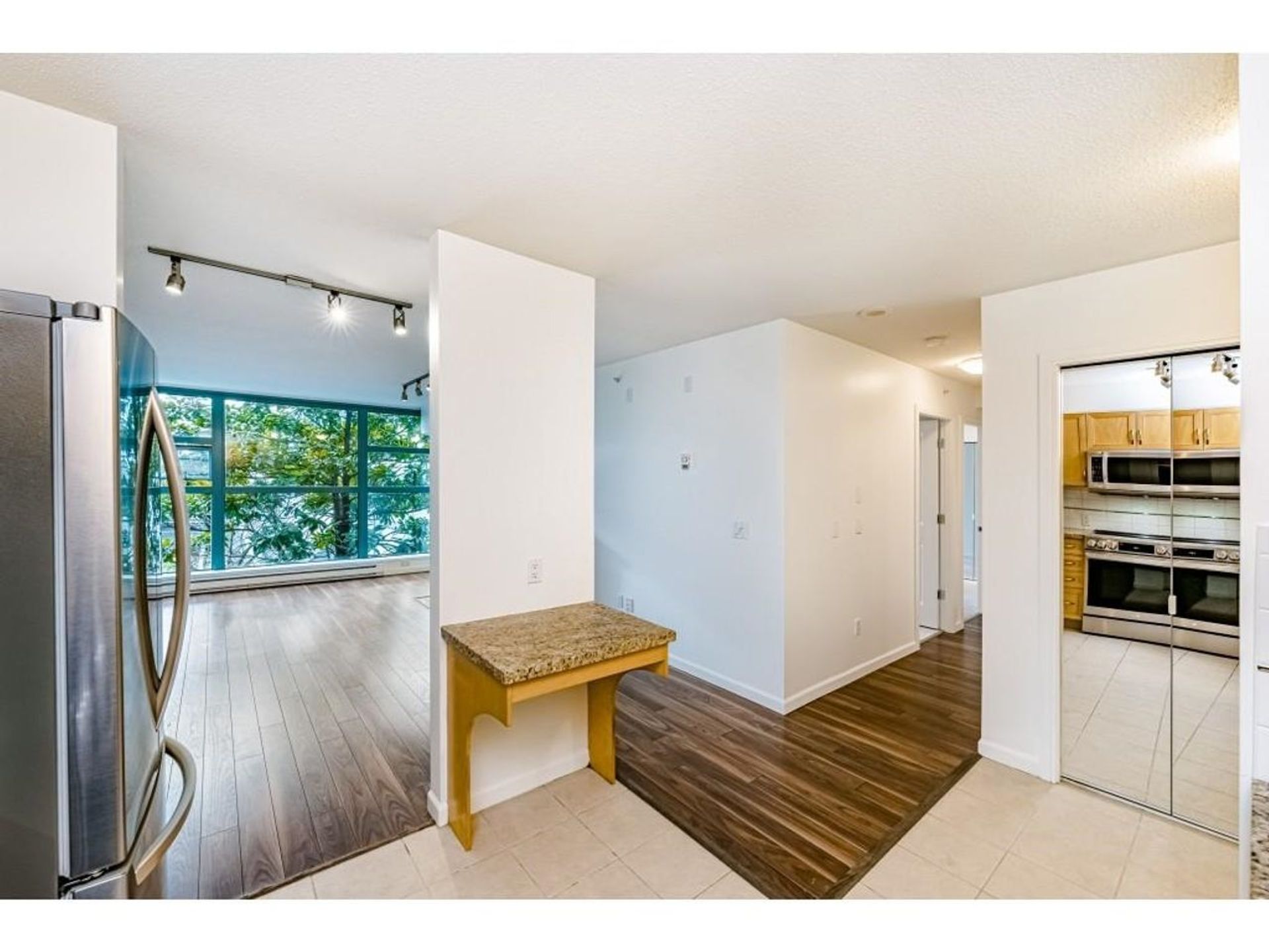 4398-buchanan-street-brentwood-park-burnaby-north-10 at 402 - 4398 Buchanan Street, Brentwood Park, Burnaby North 4398-buchanan-street-brentwood-park-burnaby-north-10 at 402 - 4398 Buchanan Street, Brentwood Park, Burnaby North