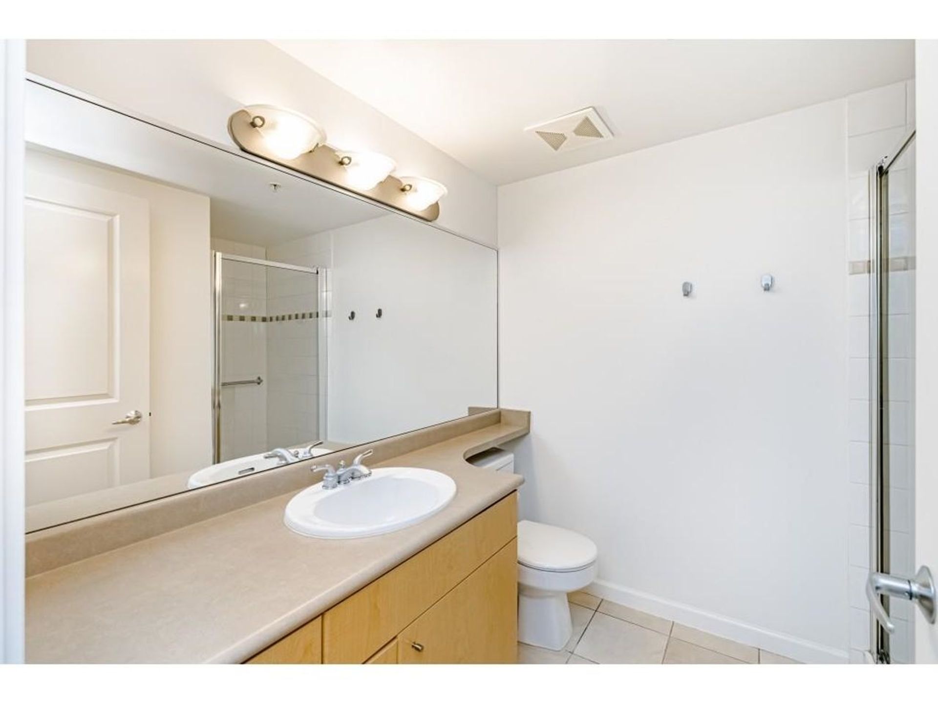 4398-buchanan-street-brentwood-park-burnaby-north-11 at 402 - 4398 Buchanan Street, Brentwood Park, Burnaby North 4398-buchanan-street-brentwood-park-burnaby-north-11 at 402 - 4398 Buchanan Street, Brentwood Park, Burnaby North