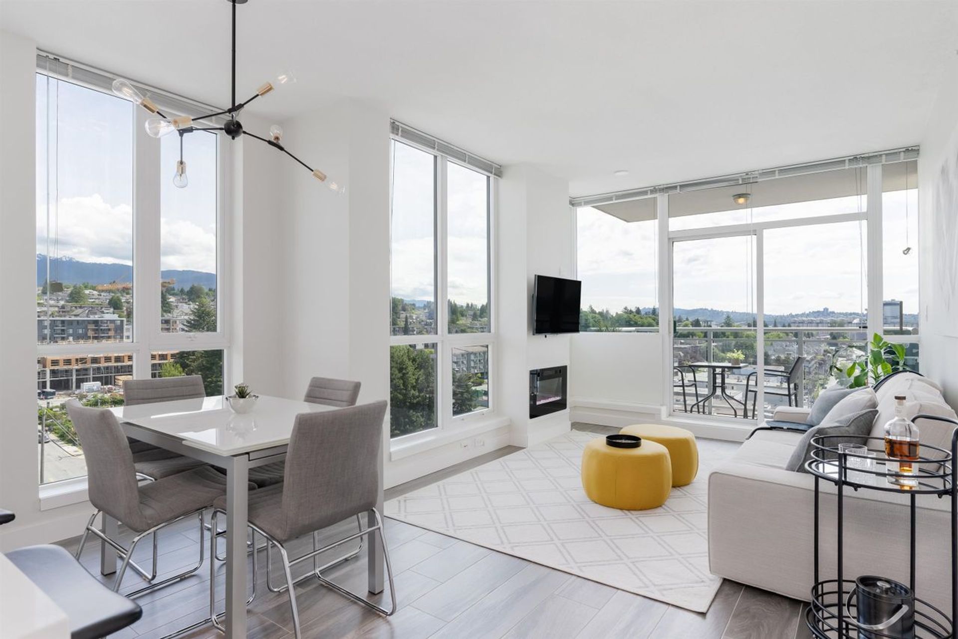 188-e-esplanade-lower-lonsdale-north-vancouver-02 at 1601 - 188 E Esplanade, Lower Lonsdale, North Vancouver 188-e-esplanade-lower-lonsdale-north-vancouver-02 at 1601 - 188 E Esplanade, Lower Lonsdale, North Vancouver