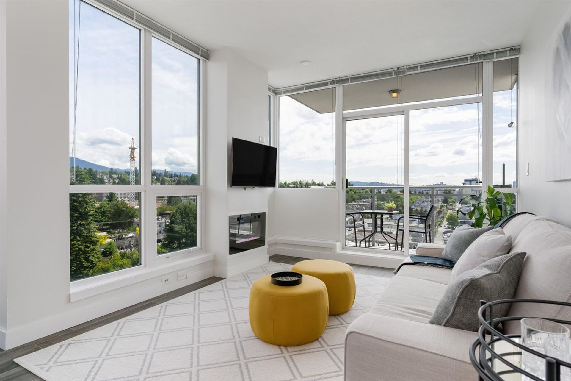 188-e-esplanade-lower-lonsdale-north-vancouver-05 at 1601 - 188 E Esplanade, Lower Lonsdale, North Vancouver 188-e-esplanade-lower-lonsdale-north-vancouver-05 at 1601 - 188 E Esplanade, Lower Lonsdale, North Vancouver