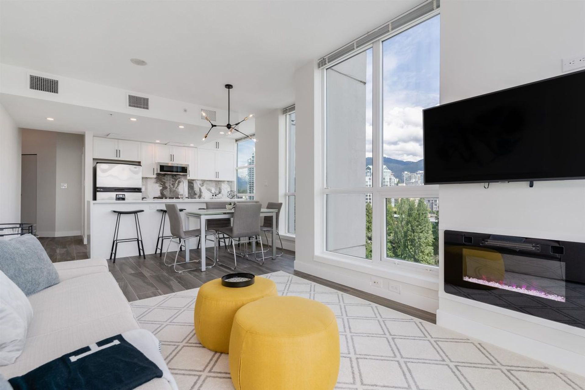 188-e-esplanade-lower-lonsdale-north-vancouver-08 at 1601 - 188 E Esplanade, Lower Lonsdale, North Vancouver 188-e-esplanade-lower-lonsdale-north-vancouver-08 at 1601 - 188 E Esplanade, Lower Lonsdale, North Vancouver