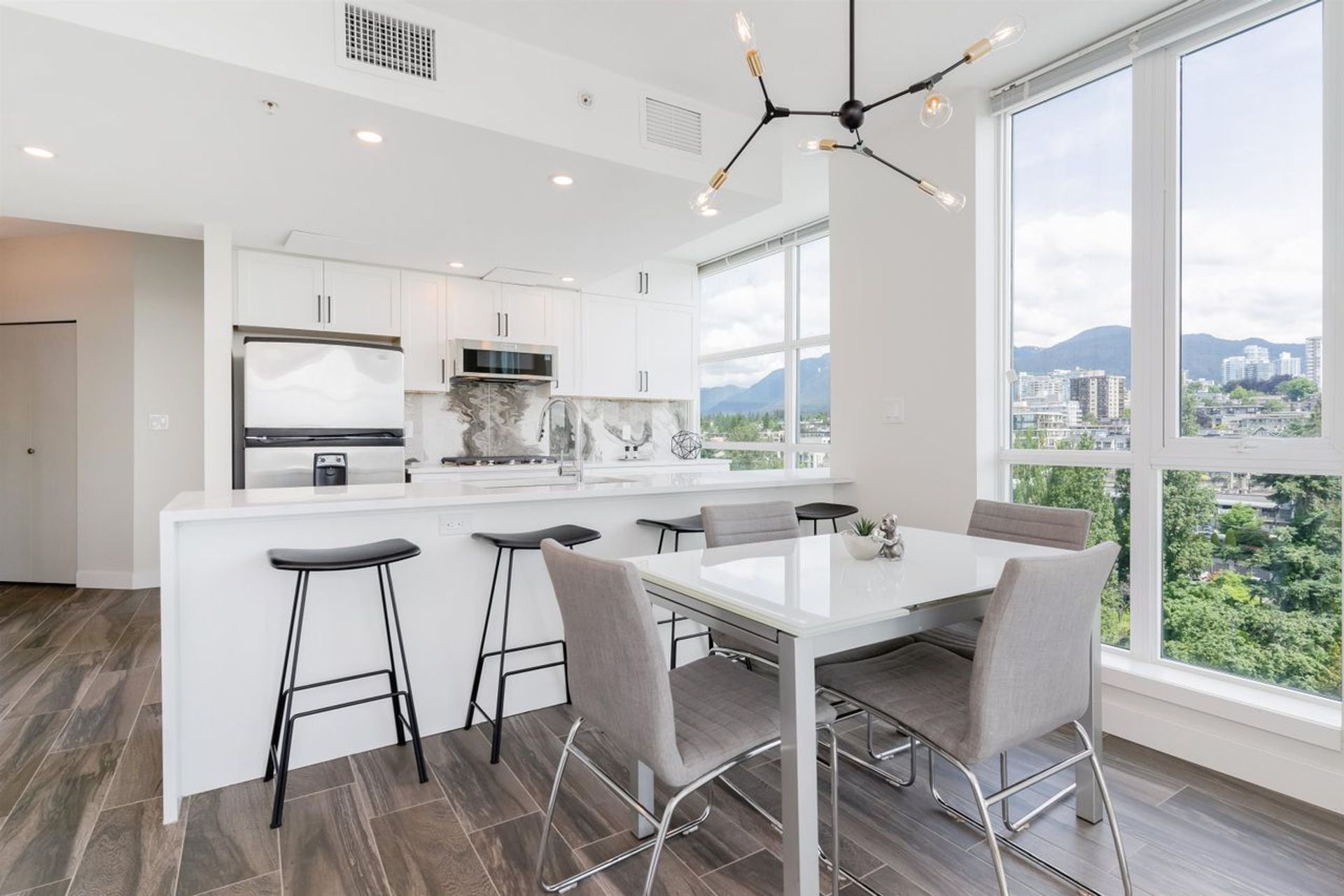 188-e-esplanade-lower-lonsdale-north-vancouver-10 at 1601 - 188 E Esplanade, Lower Lonsdale, North Vancouver 188-e-esplanade-lower-lonsdale-north-vancouver-10 at 1601 - 188 E Esplanade, Lower Lonsdale, North Vancouver