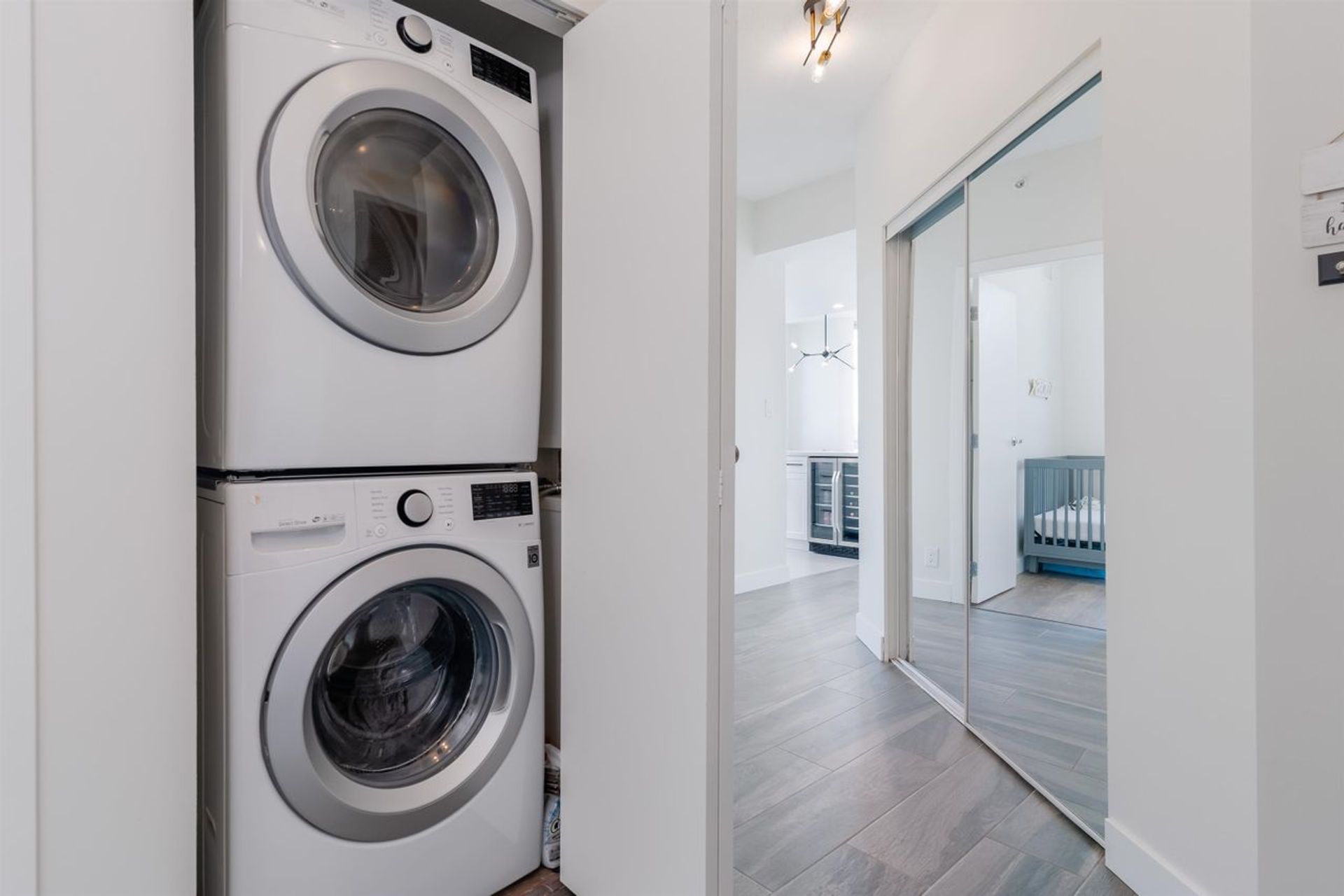 188-e-esplanade-lower-lonsdale-north-vancouver-23 at 1601 - 188 E Esplanade, Lower Lonsdale, North Vancouver 188-e-esplanade-lower-lonsdale-north-vancouver-23 at 1601 - 188 E Esplanade, Lower Lonsdale, North Vancouver