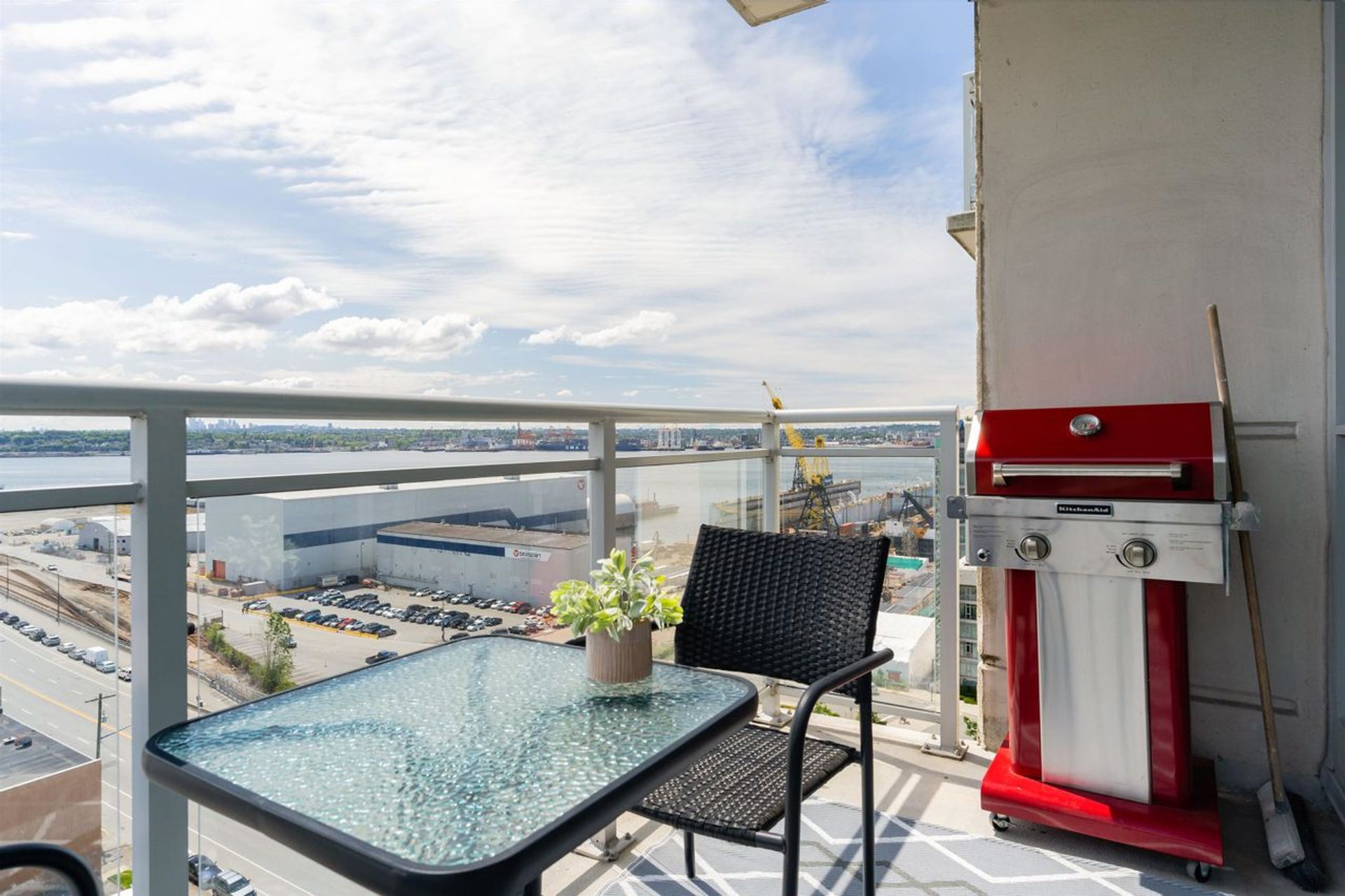 188-e-esplanade-lower-lonsdale-north-vancouver-24 at 1601 - 188 E Esplanade, Lower Lonsdale, North Vancouver 188-e-esplanade-lower-lonsdale-north-vancouver-24 at 1601 - 188 E Esplanade, Lower Lonsdale, North Vancouver