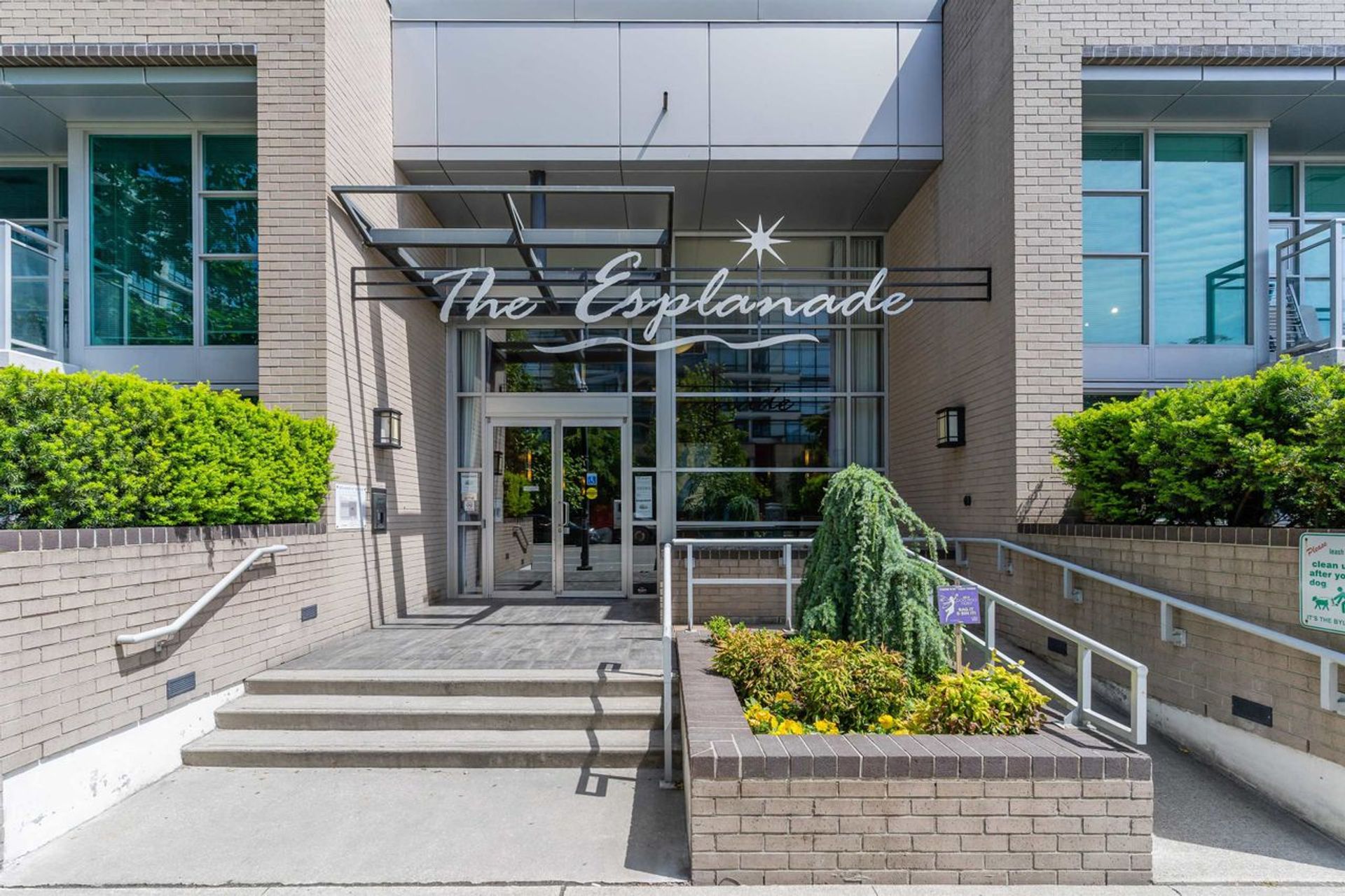 188-e-esplanade-lower-lonsdale-north-vancouver-26 at 1601 - 188 E Esplanade, Lower Lonsdale, North Vancouver 188-e-esplanade-lower-lonsdale-north-vancouver-26 at 1601 - 188 E Esplanade, Lower Lonsdale, North Vancouver