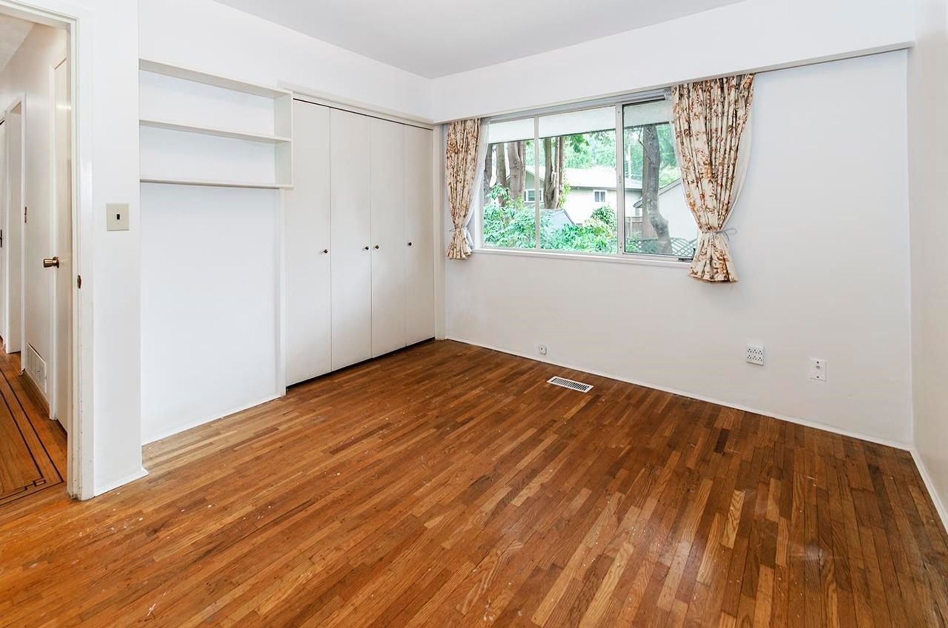 3738-hillcrest-avenue-edgemont-north-vancouver-12 at 3738 Hillcrest Avenue, Edgemont, North Vancouver 3738-hillcrest-avenue-edgemont-north-vancouver-12 at 3738 Hillcrest Avenue, Edgemont, North Vancouver