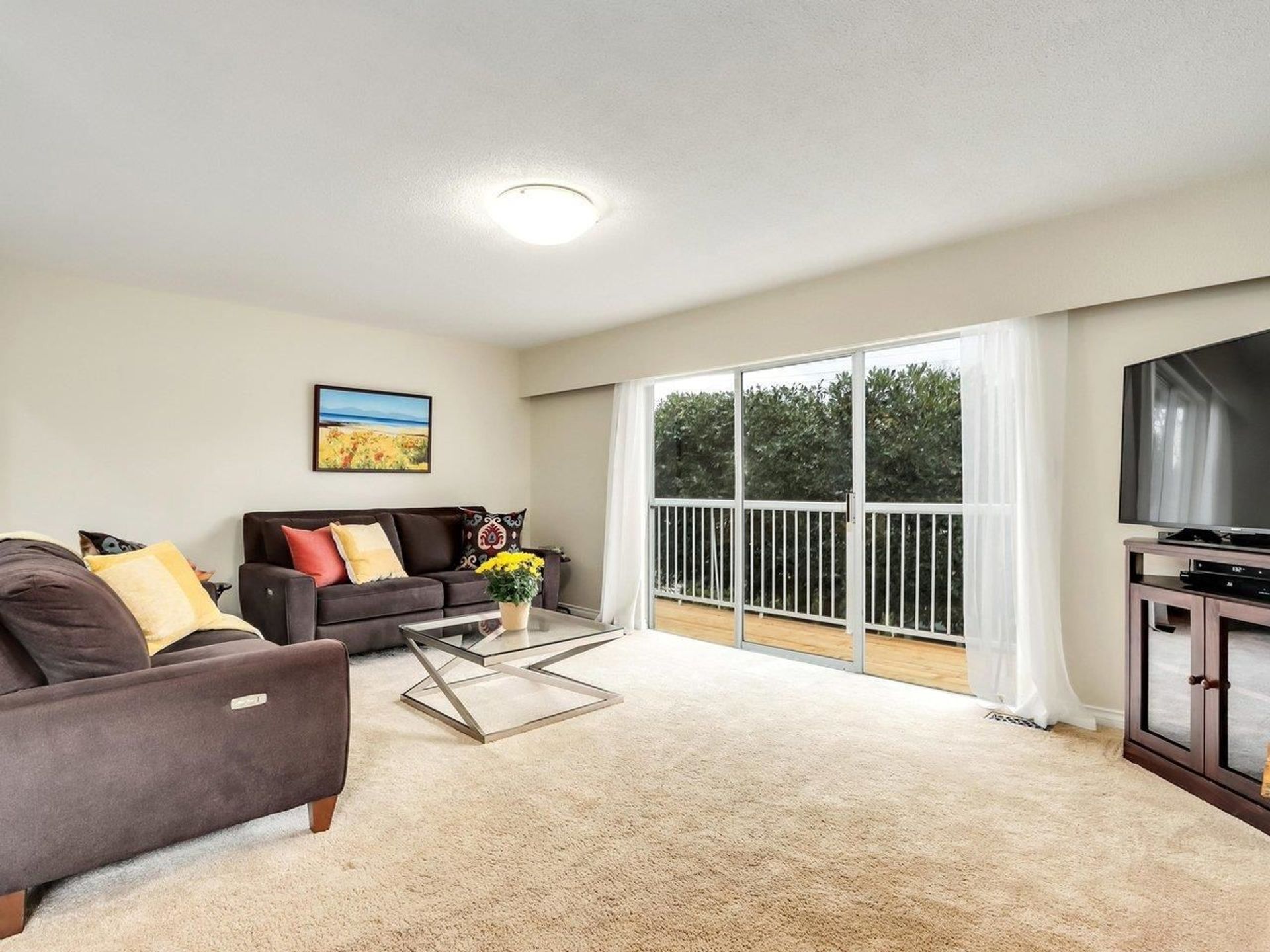 3618-maginnis-avenue-lynn-valley-north-vancouver-04 at 3618 Maginnis Avenue, Lynn Valley, North Vancouver 3618-maginnis-avenue-lynn-valley-north-vancouver-04 at 3618 Maginnis Avenue, Lynn Valley, North Vancouver