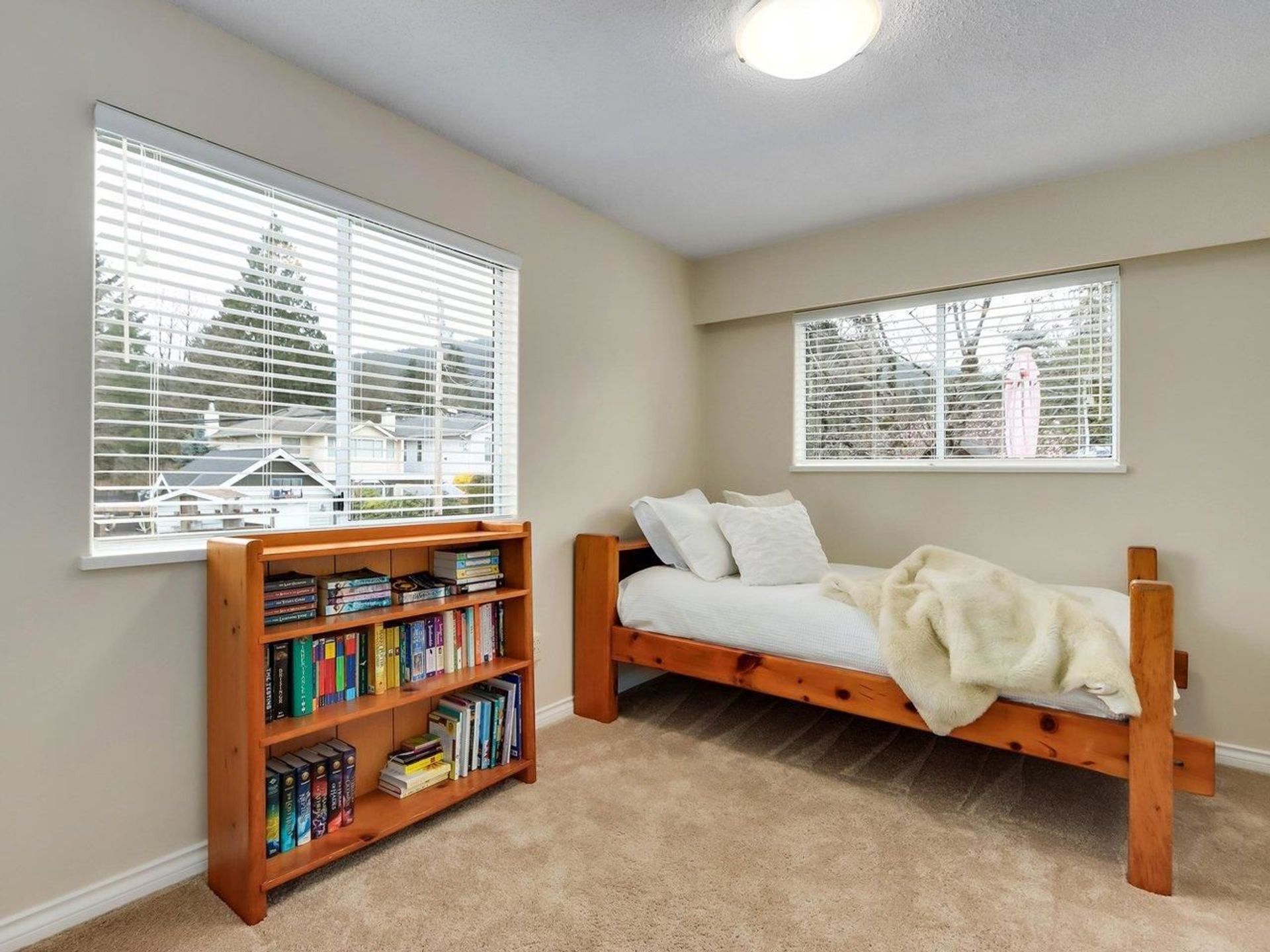 3618-maginnis-avenue-lynn-valley-north-vancouver-19 at 3618 Maginnis Avenue, Lynn Valley, North Vancouver 3618-maginnis-avenue-lynn-valley-north-vancouver-19 at 3618 Maginnis Avenue, Lynn Valley, North Vancouver