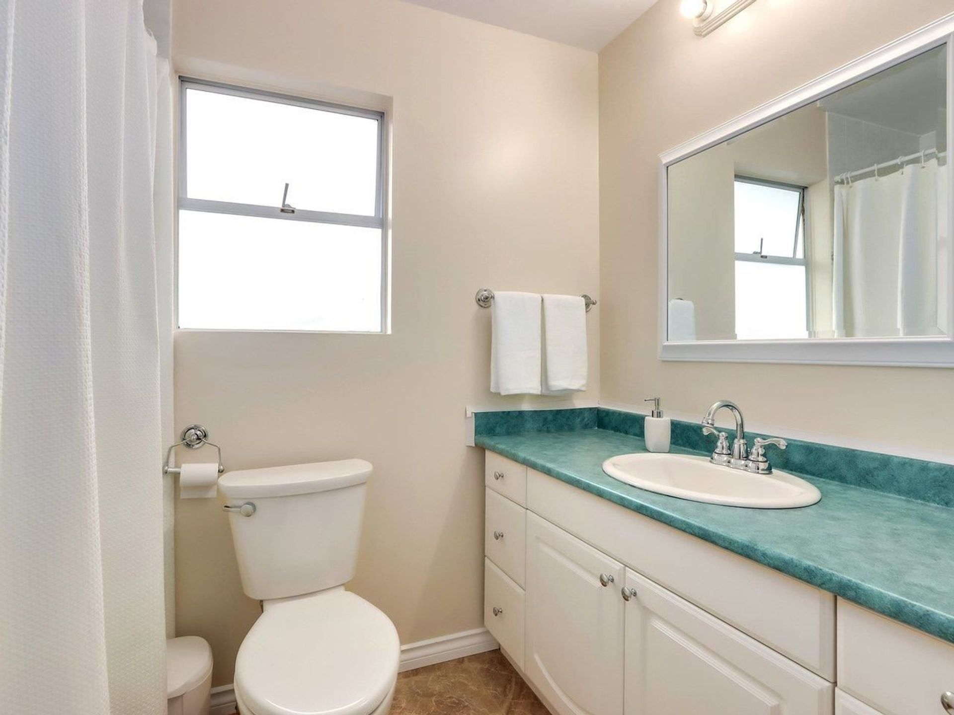 3618-maginnis-avenue-lynn-valley-north-vancouver-20 at 3618 Maginnis Avenue, Lynn Valley, North Vancouver 3618-maginnis-avenue-lynn-valley-north-vancouver-20 at 3618 Maginnis Avenue, Lynn Valley, North Vancouver