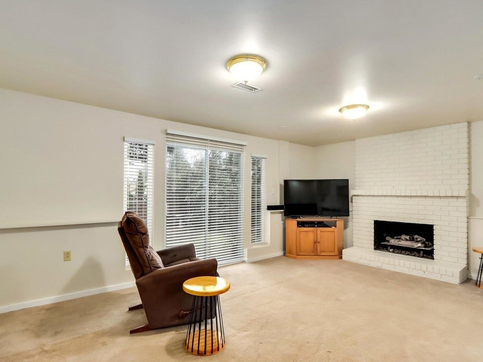 3618-maginnis-avenue-lynn-valley-north-vancouver-21 at 3618 Maginnis Avenue, Lynn Valley, North Vancouver 3618-maginnis-avenue-lynn-valley-north-vancouver-21 at 3618 Maginnis Avenue, Lynn Valley, North Vancouver