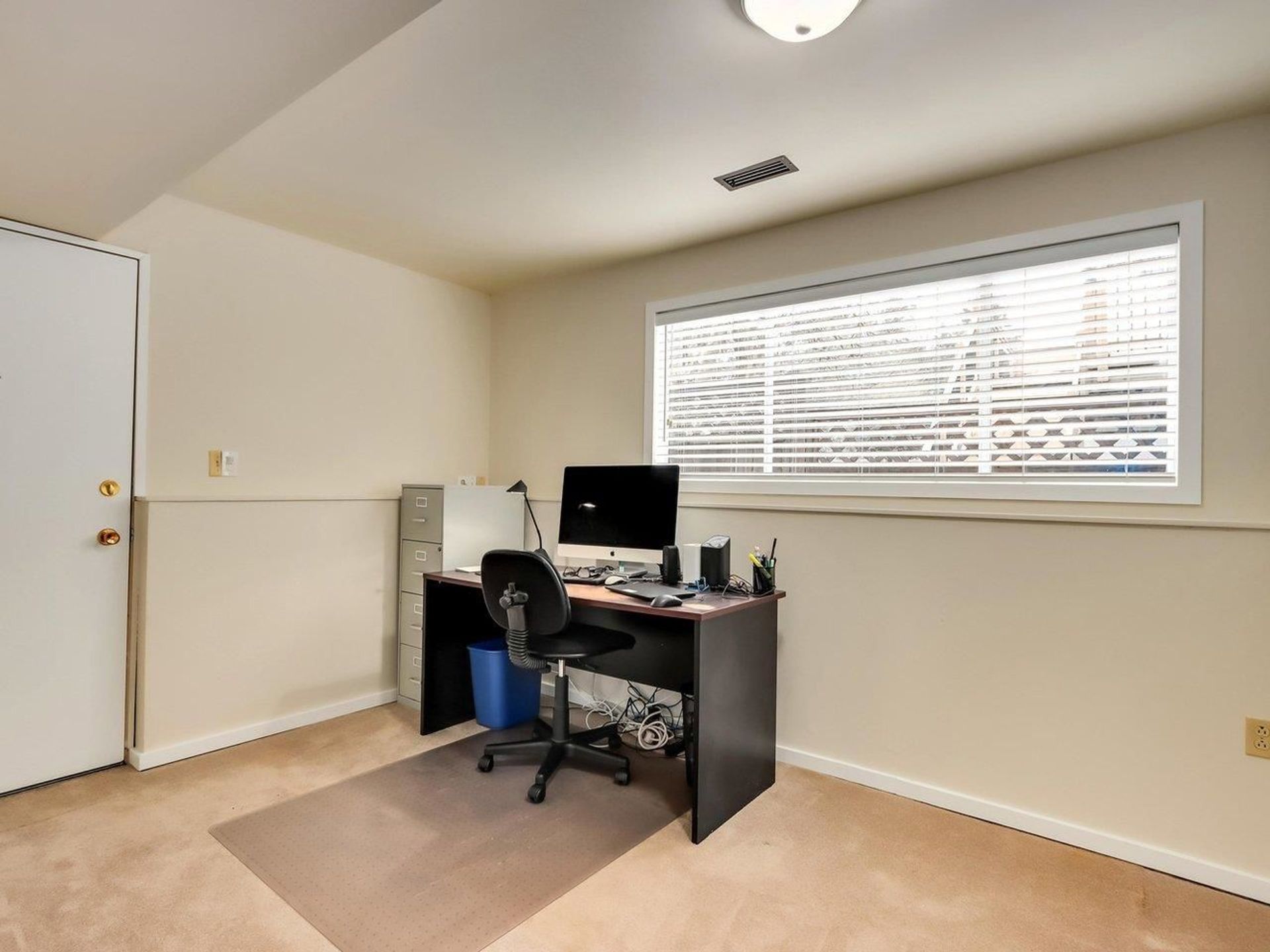 3618-maginnis-avenue-lynn-valley-north-vancouver-25 at 3618 Maginnis Avenue, Lynn Valley, North Vancouver 3618-maginnis-avenue-lynn-valley-north-vancouver-25 at 3618 Maginnis Avenue, Lynn Valley, North Vancouver