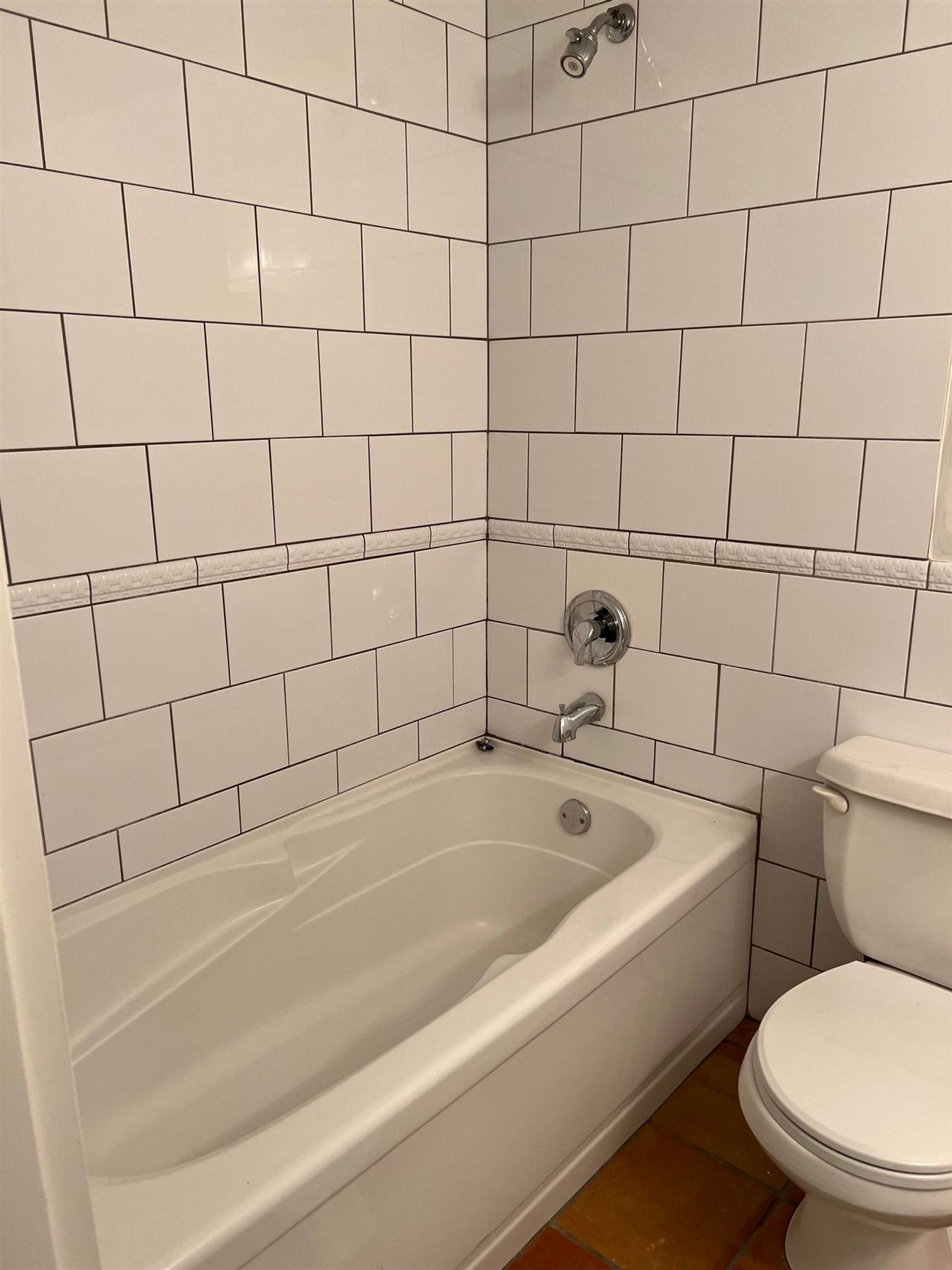 330-e-1st-street-lower-lonsdale-north-vancouver-09 at 208 - 330 E 1st Street, Lower Lonsdale, North Vancouver 330-e-1st-street-lower-lonsdale-north-vancouver-09 at 208 - 330 E 1st Street, Lower Lonsdale, North Vancouver